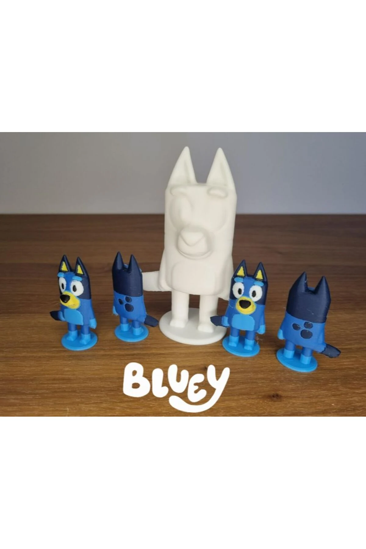 Bluey - KENDİN BOYA