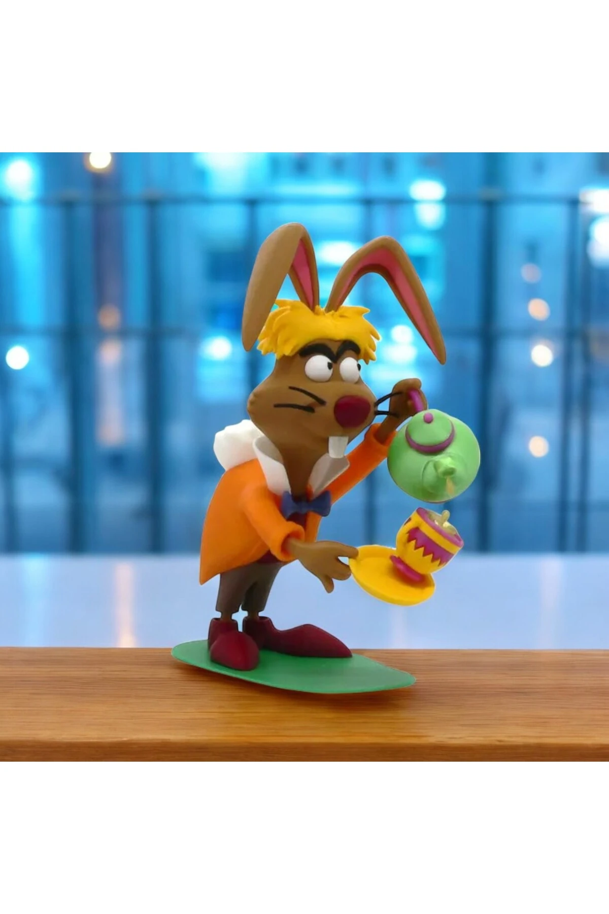 Alice Harikalar Diyarında - Mart Tavşanı PARÇALARI BİRLEŞTİR