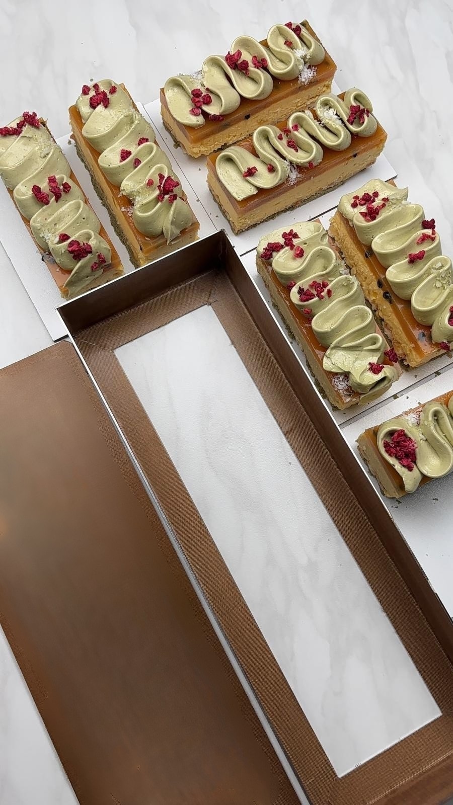 DİKDÖRTGEN CHEESECAKE KALIBI 28X10 CM