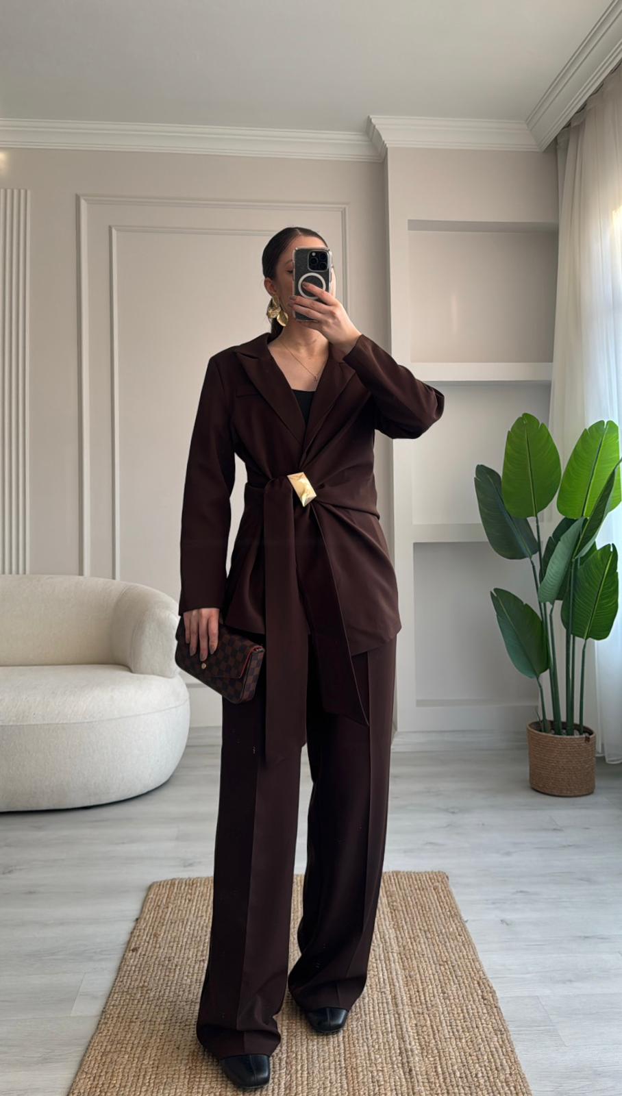 TOKA DETAYLI CEKET  - KAHVERENGİ