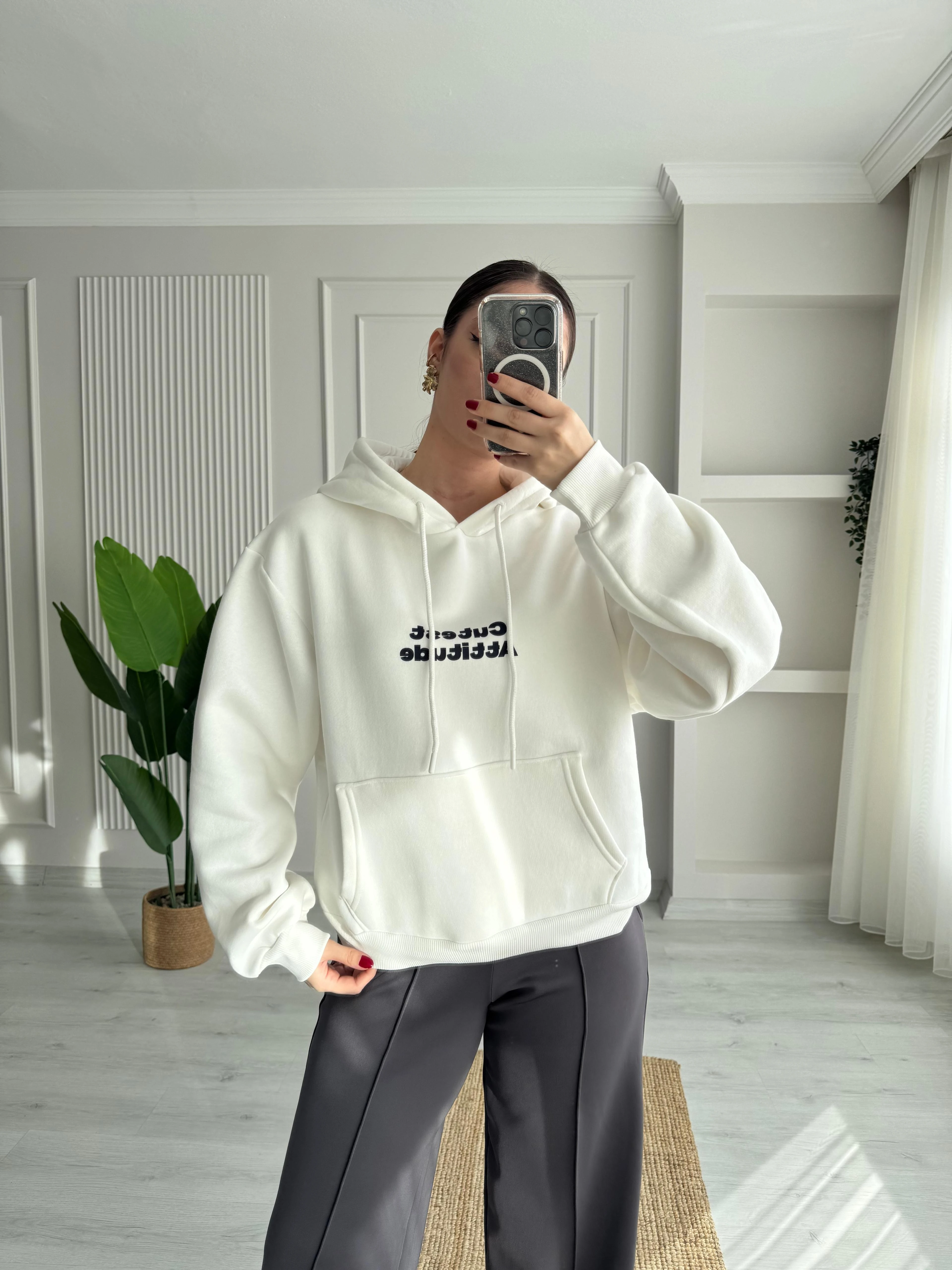 ARKA BASKILI SWEAT - BEYAZ