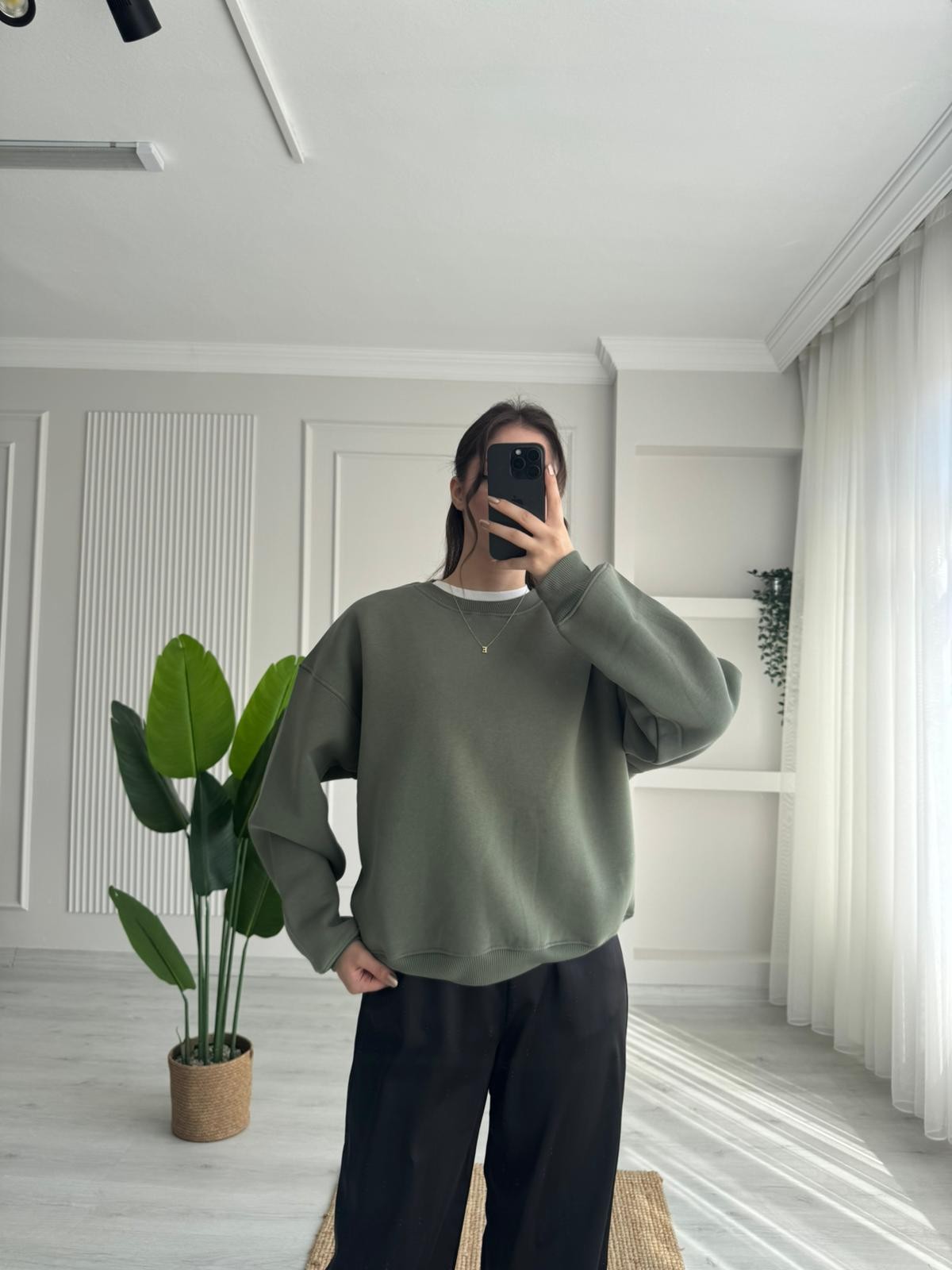 BASİC ÜÇ İPLİK SWEATSHİRT