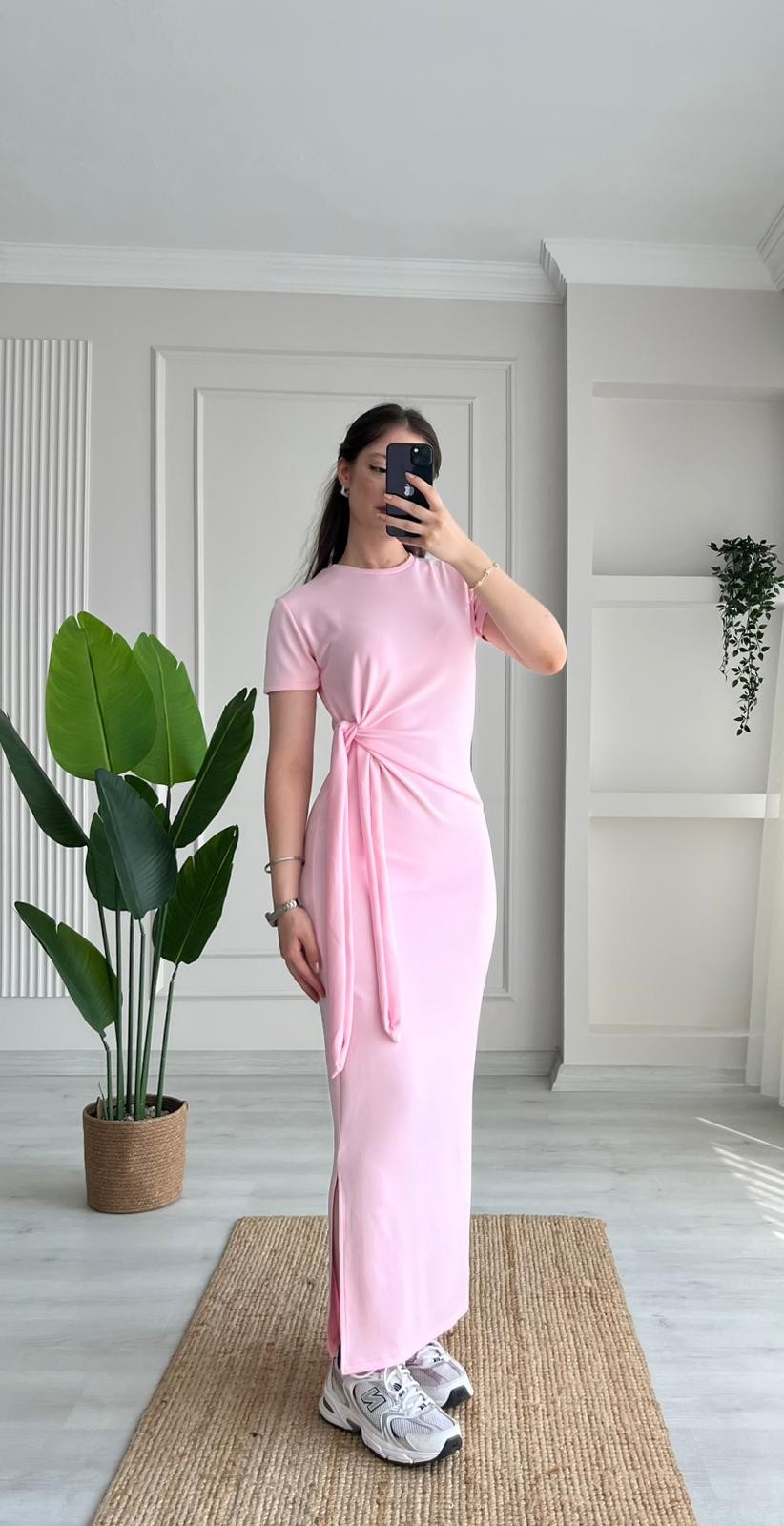 YAN BAĞCIKLI MAXİ ELBİSE - PEMBE