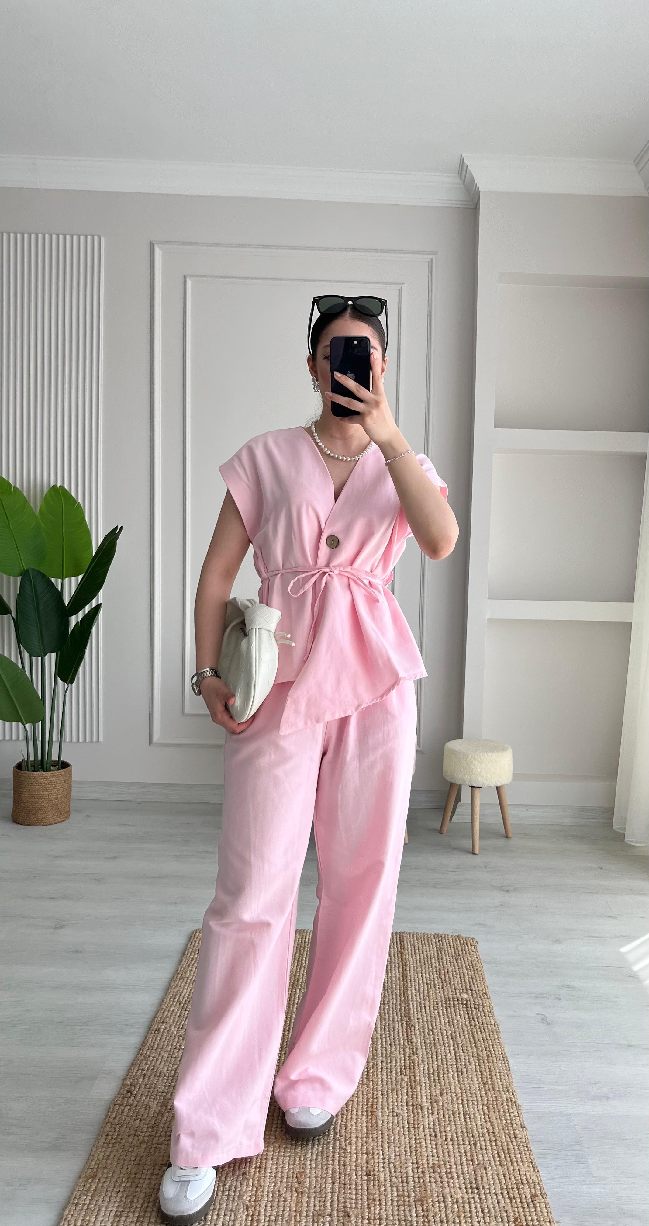 PEMBE