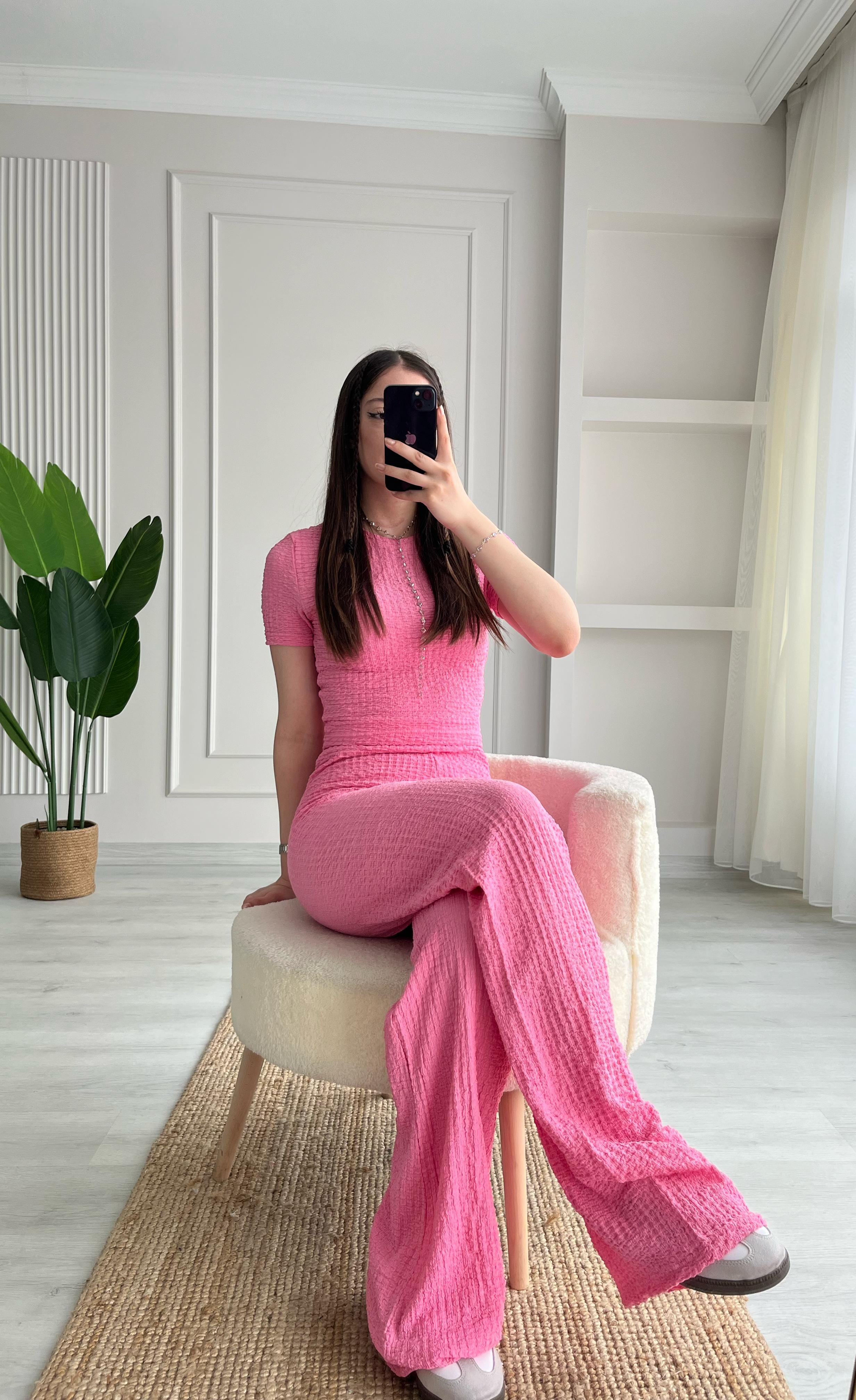 PEMBE