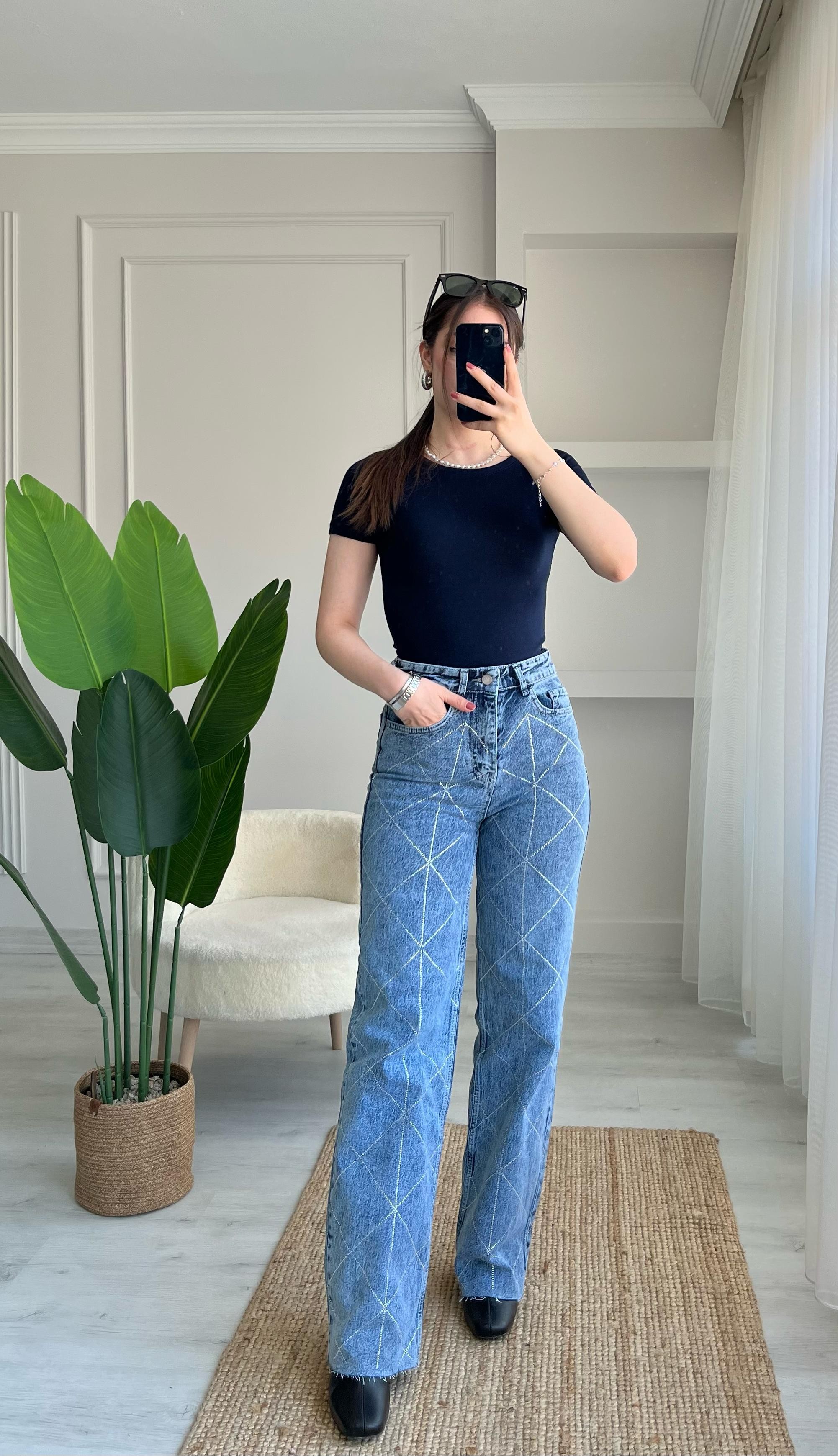 TAŞLI YÜKSEK BEL JEAN