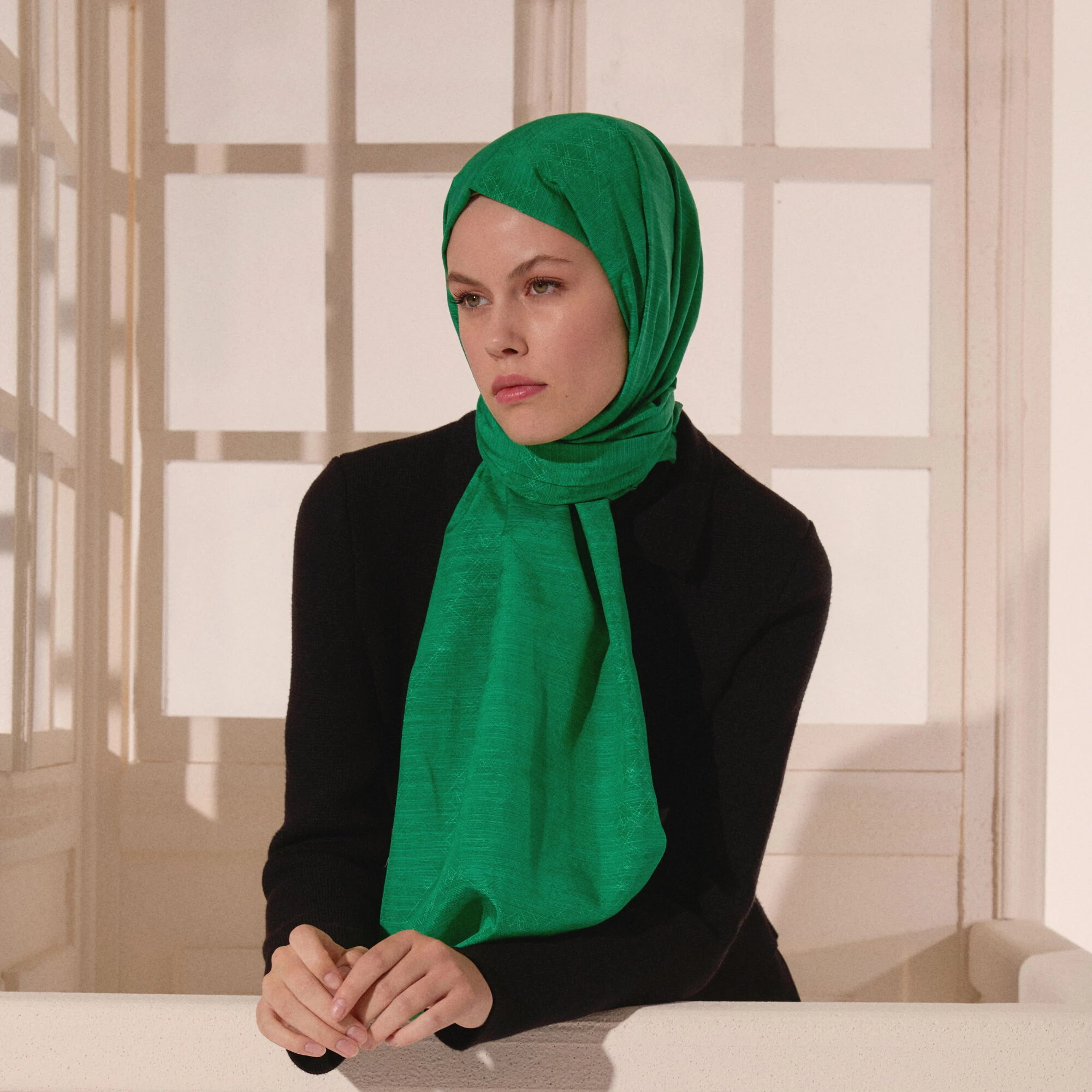 Zümrüt Yeşili Monogram Desen V Jakarlı Pamuk İpek Şal