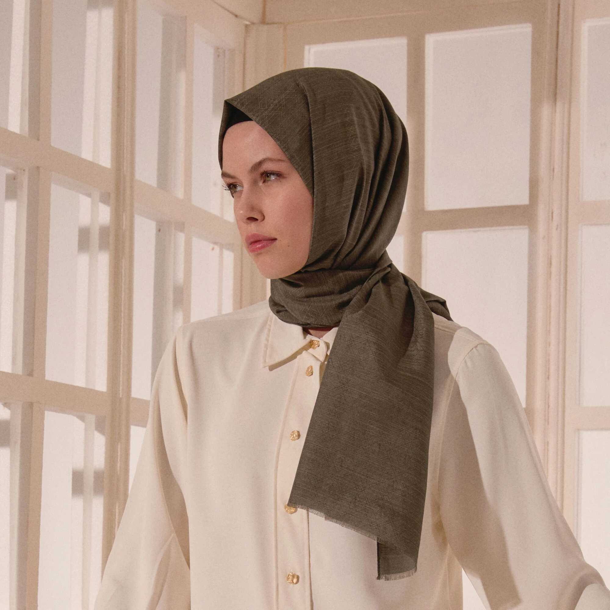 Füme Monogram Desen V Jakarlı Pamuk İpek Şal