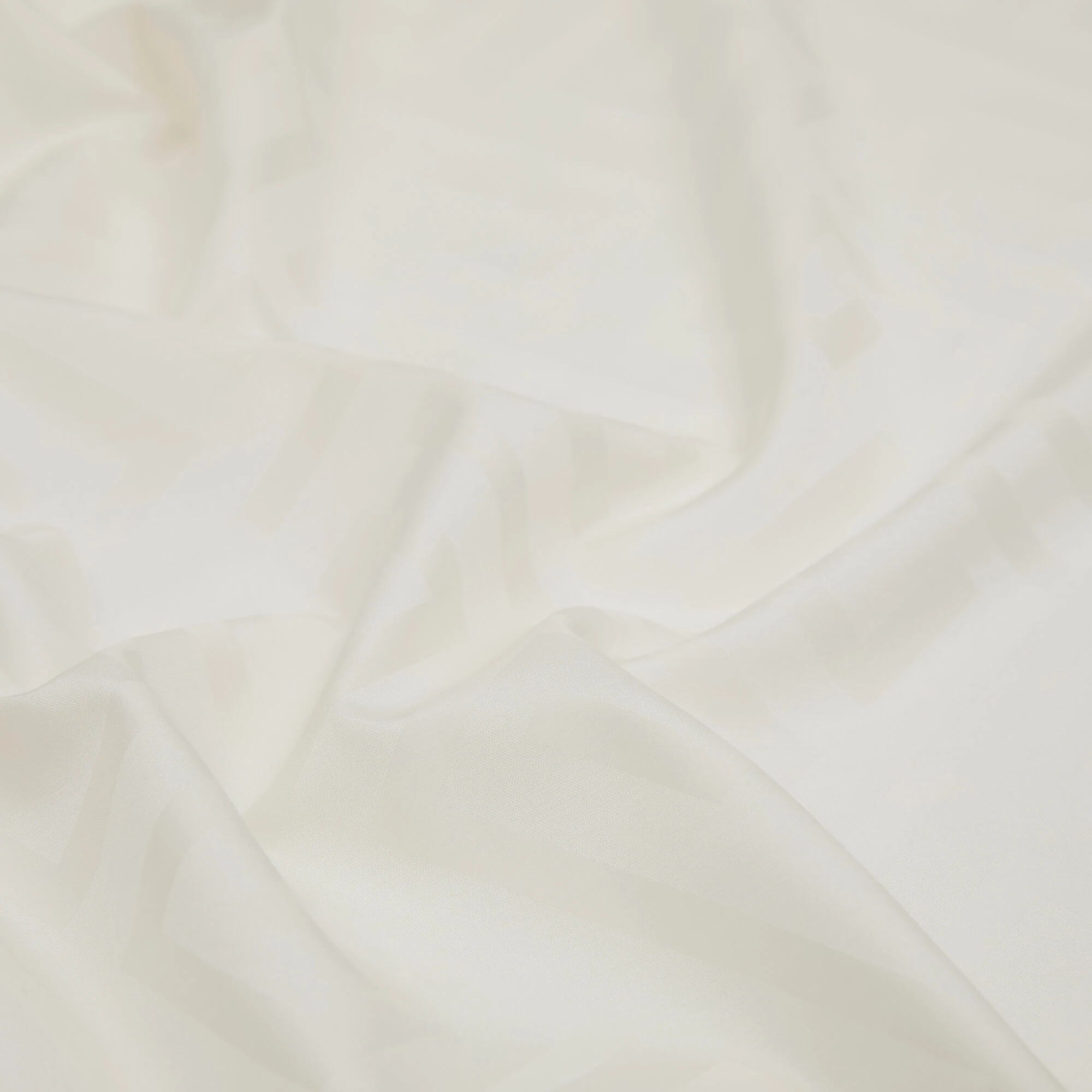 Beyaz G Desen Jakarlı Yün İpek Şal