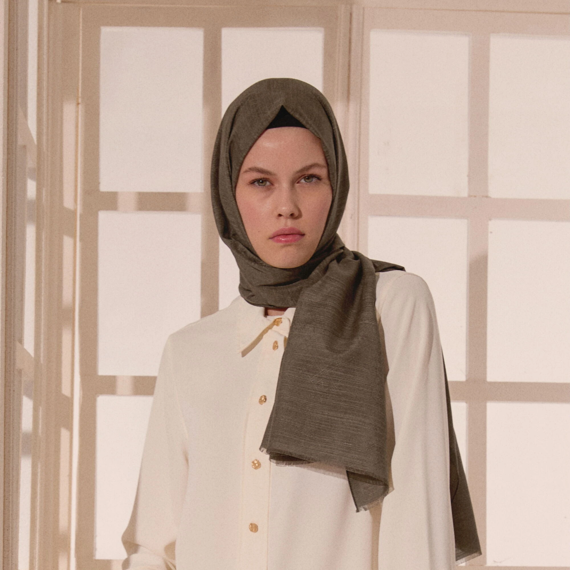 Füme Monogram Desen V Jakarlı Pamuk İpek Şal