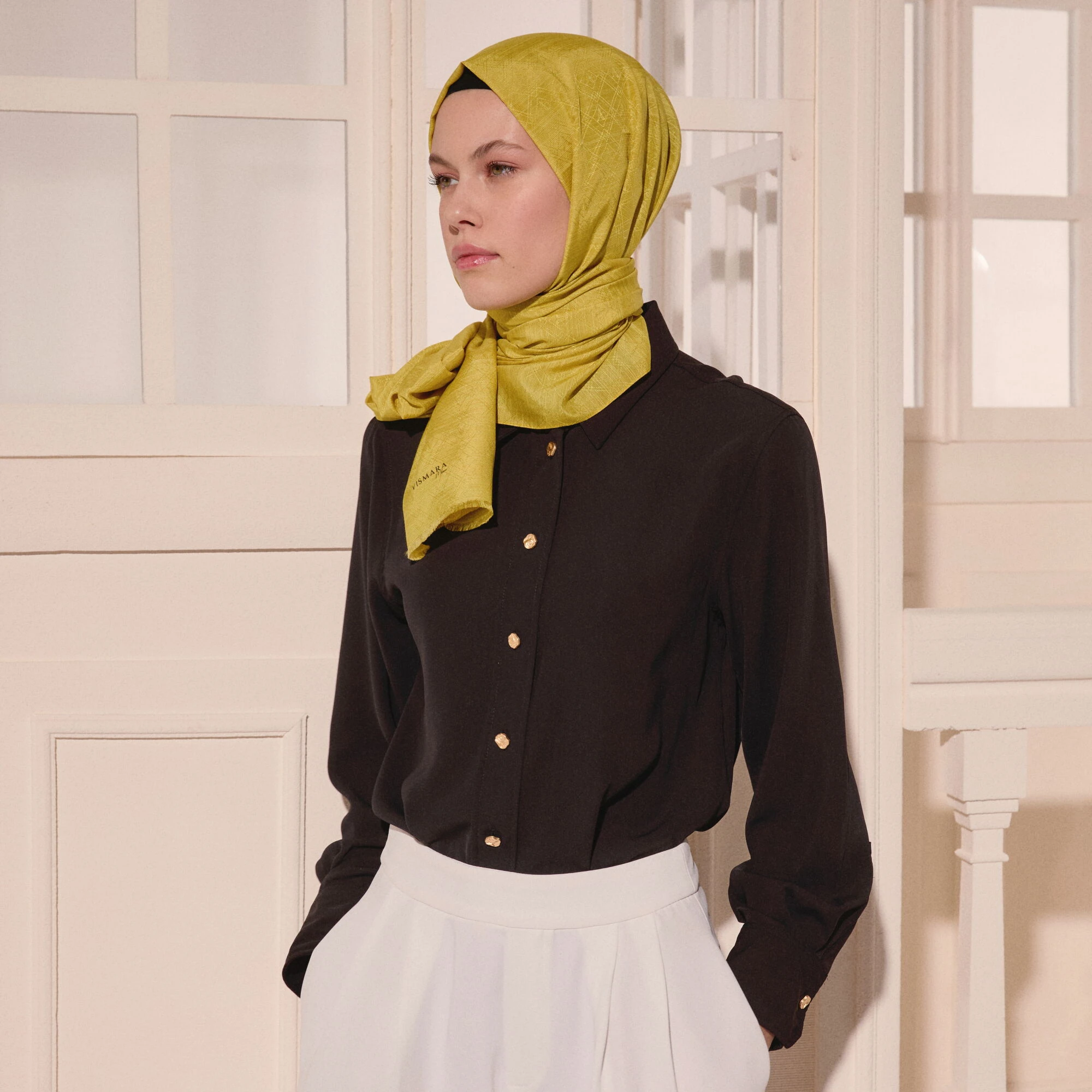 Sarı Monogram Desen V Jakarlı Pamuk İpek Şal