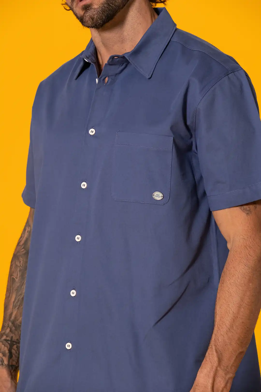 Aksesuar Detaylı Mavi Gabardin Gömlek