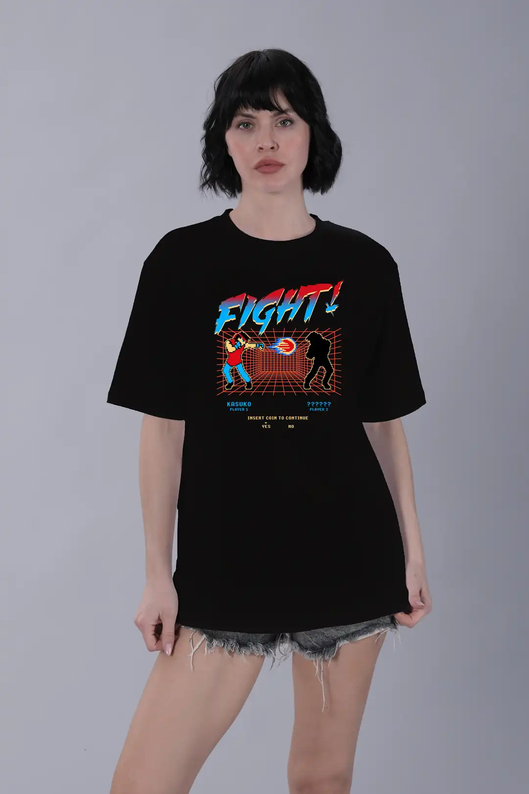 Önü Oyun Tema Baskılı Kadın Siyah Tişört