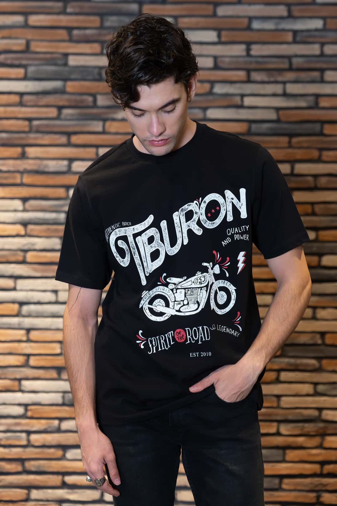 Tiburon Tasarım Baskılı Regular Siyah Tişört