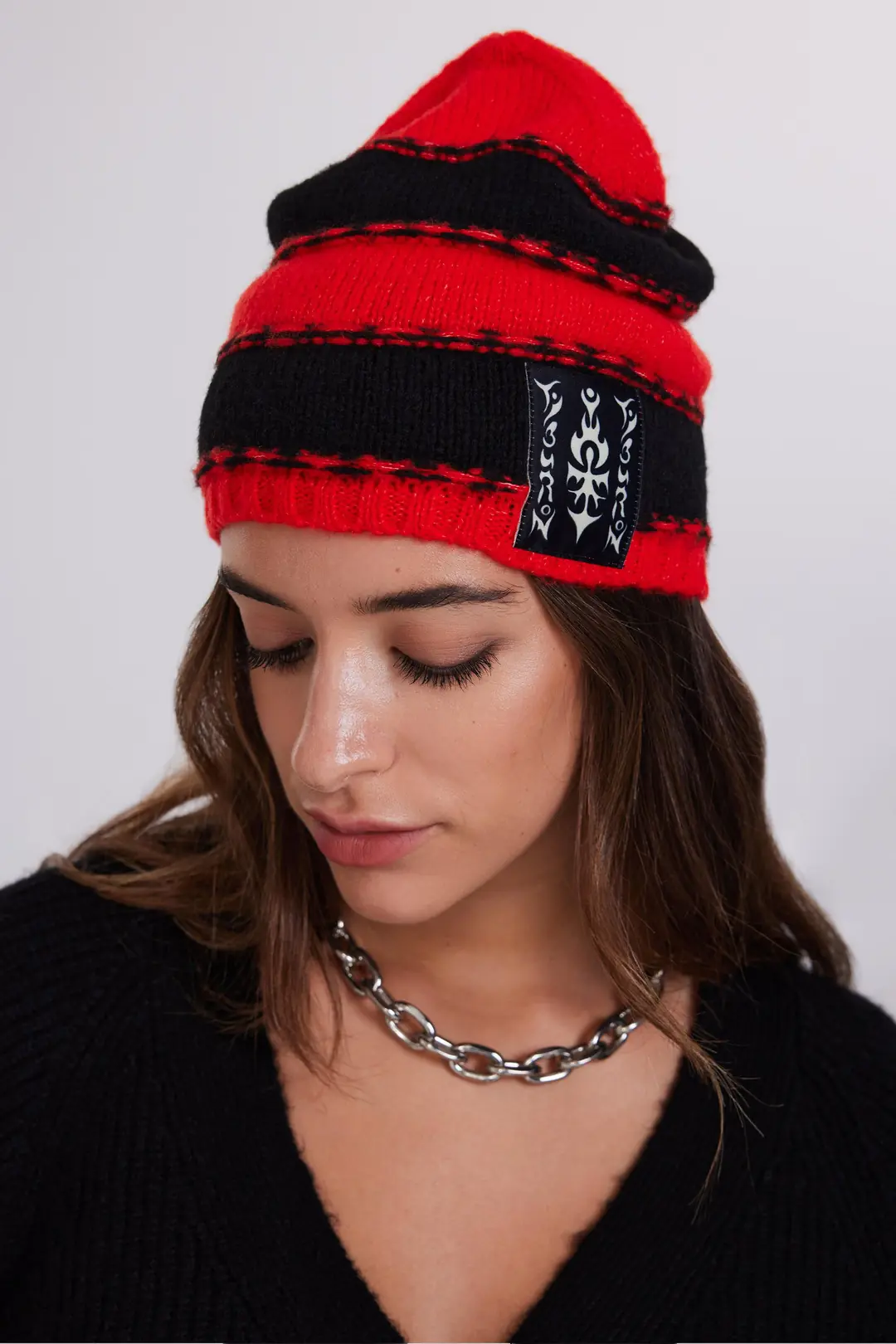 Yama Detaylı Kırmızı Kadın Bere