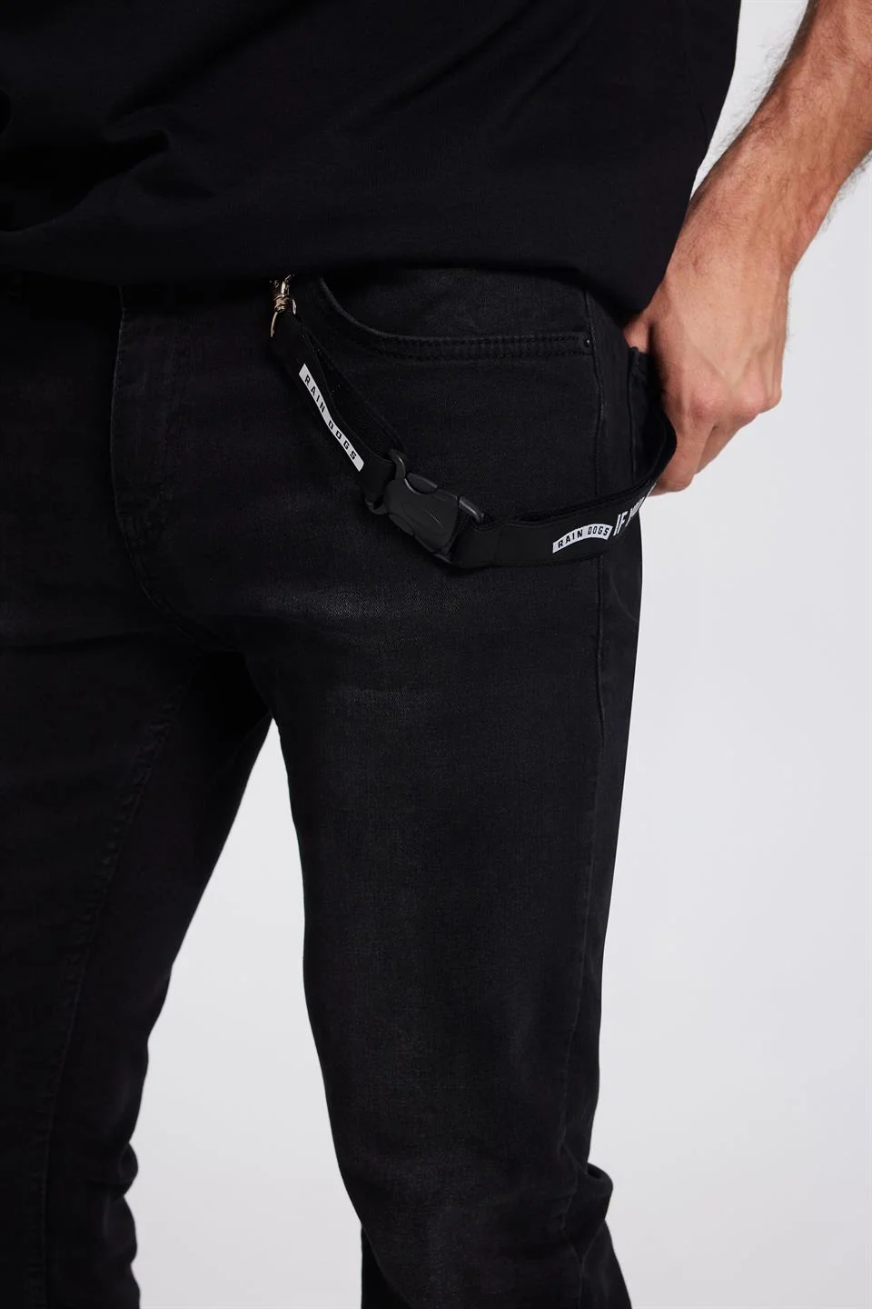 Rain Dogs Uzun Anahtarlık