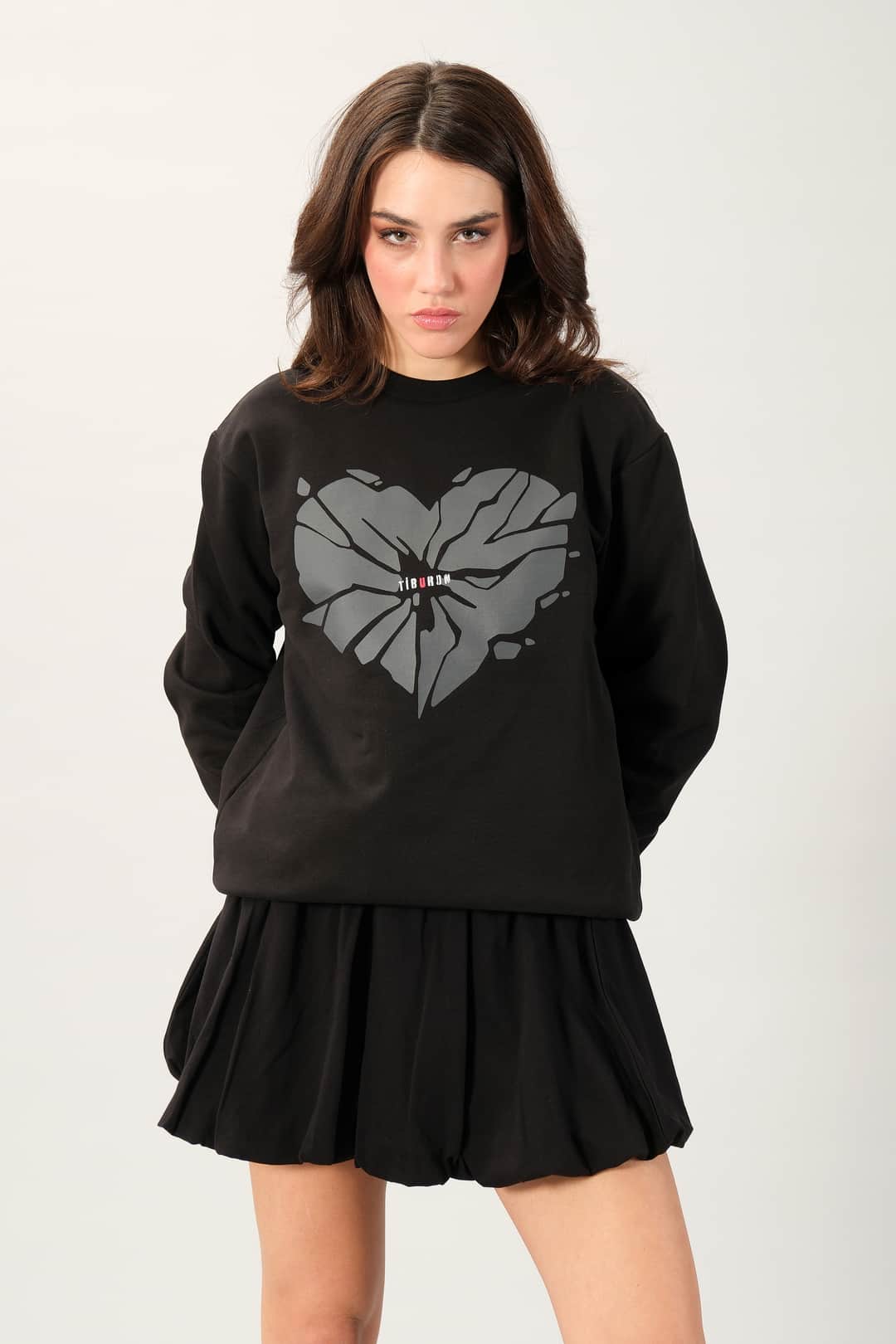 Tiburon Kalp Baskılı Siyah Sweatshirt