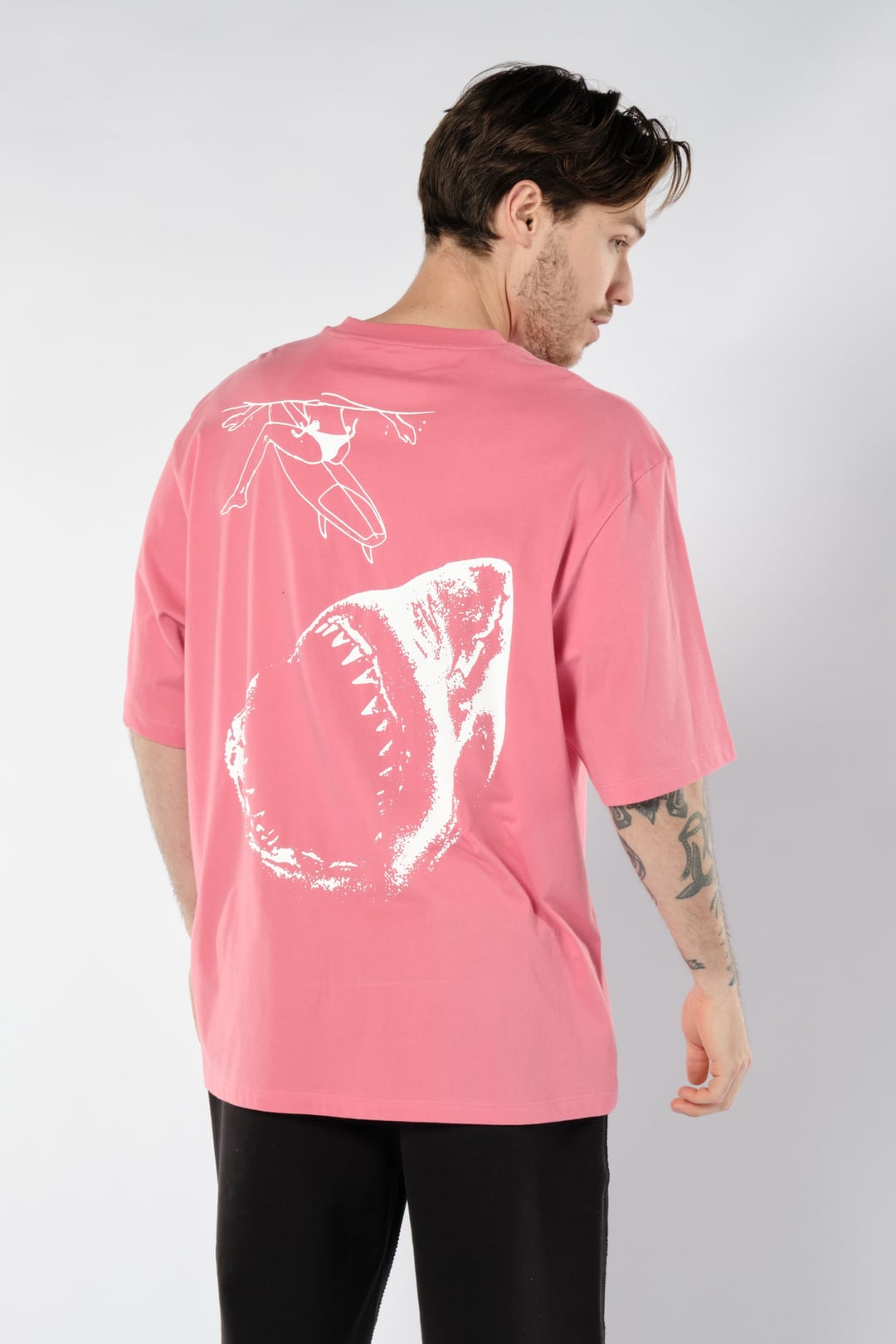 Köpek Balığı Baskılı Erkek Pembe Oversize Tişört