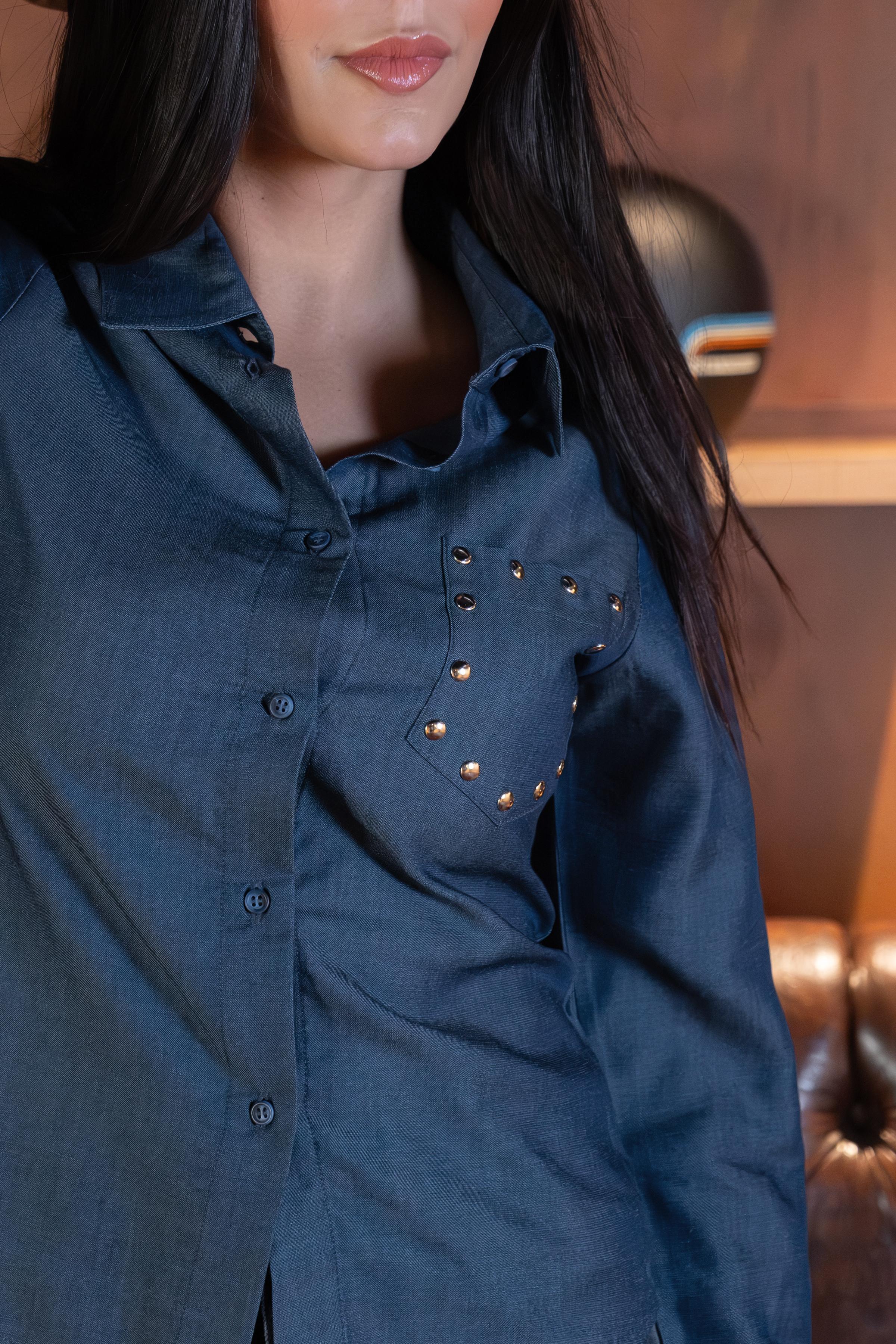 Trok Detaylı Kadın İnce Mavi Denim Gömlek
