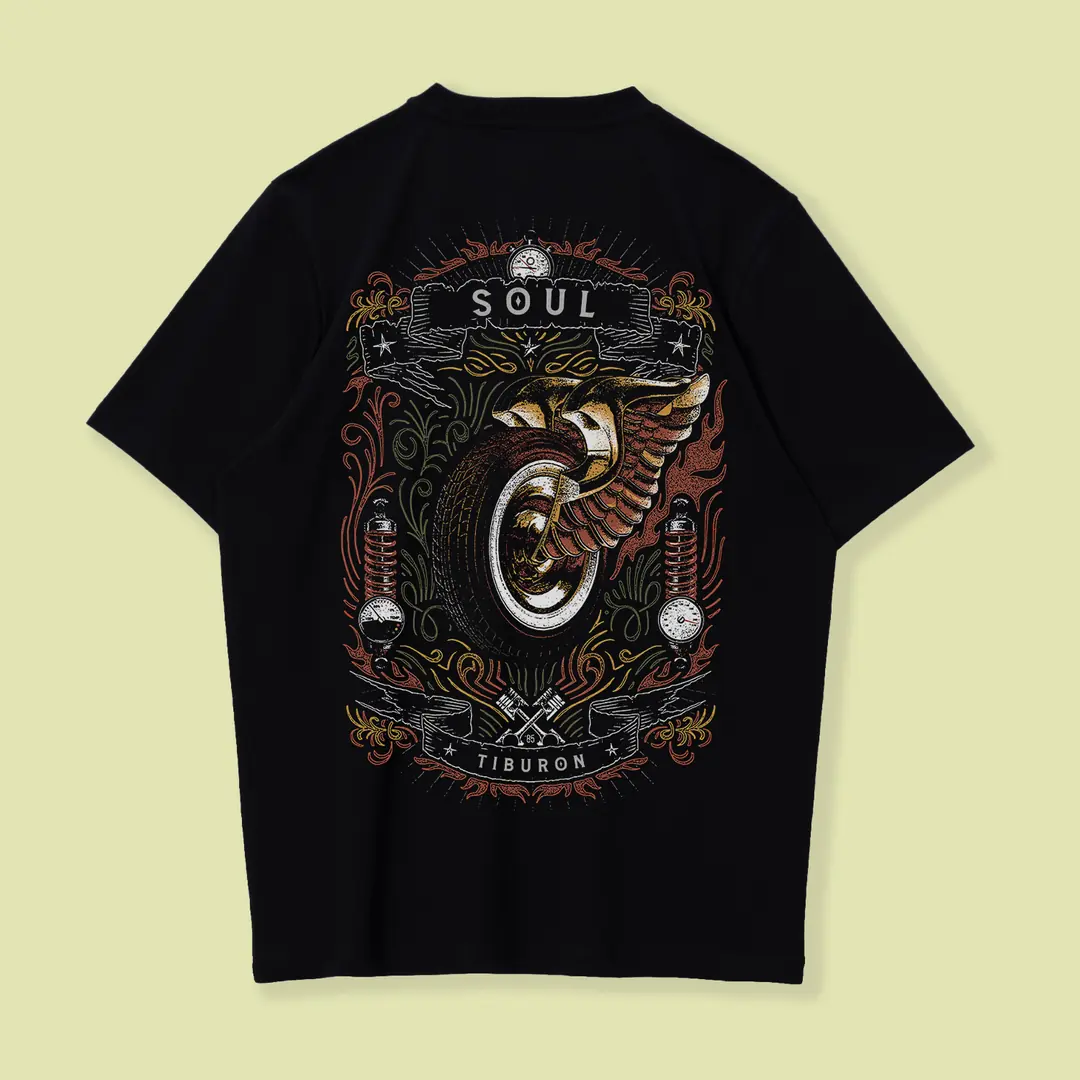 Sırt Renkli Baskılı Siyah Erkek Regular Tişört