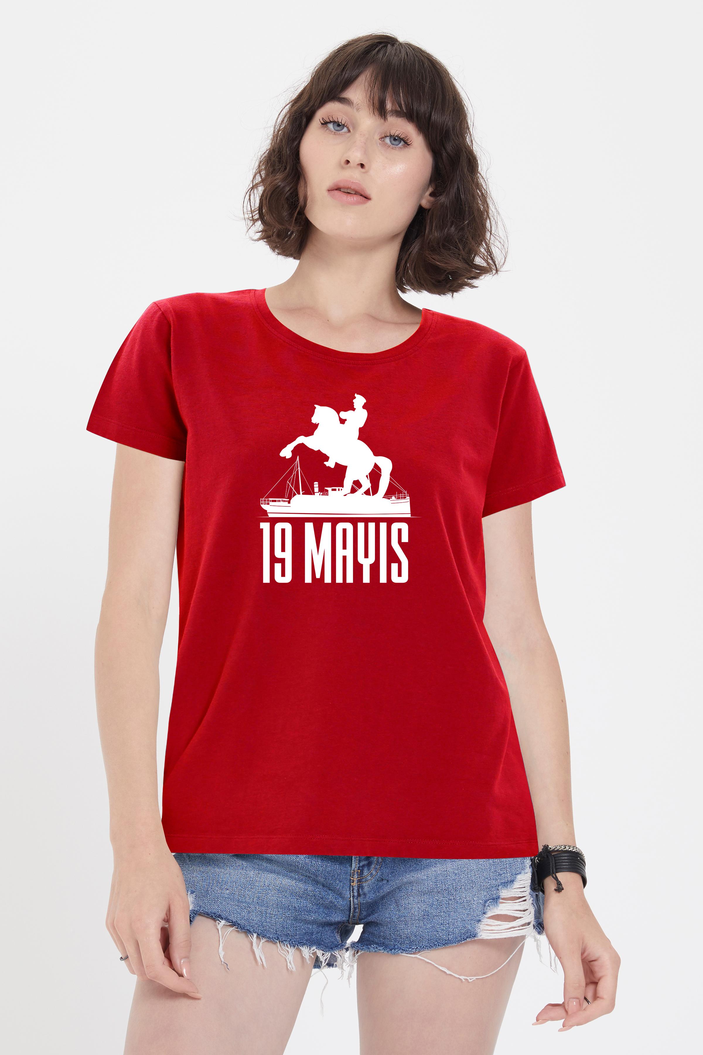 19 Mayıs Kırmızı Kadın Tişört