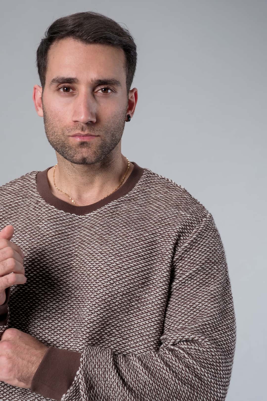 Bisiklet Yaka Kahverengi Jakarlı Kazak