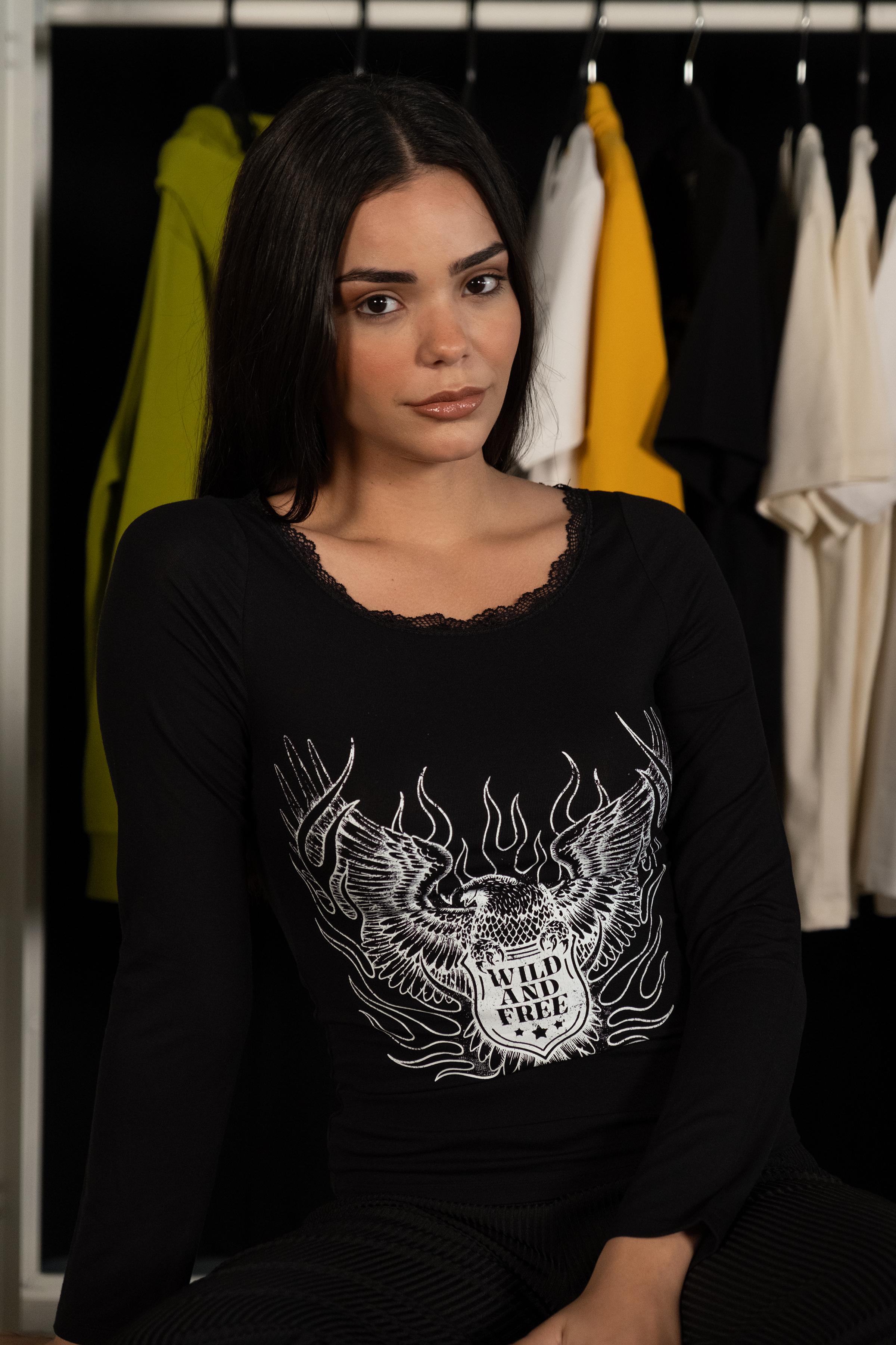 Dantel Detaylı Likralı Siyah Uzun Kollu Body