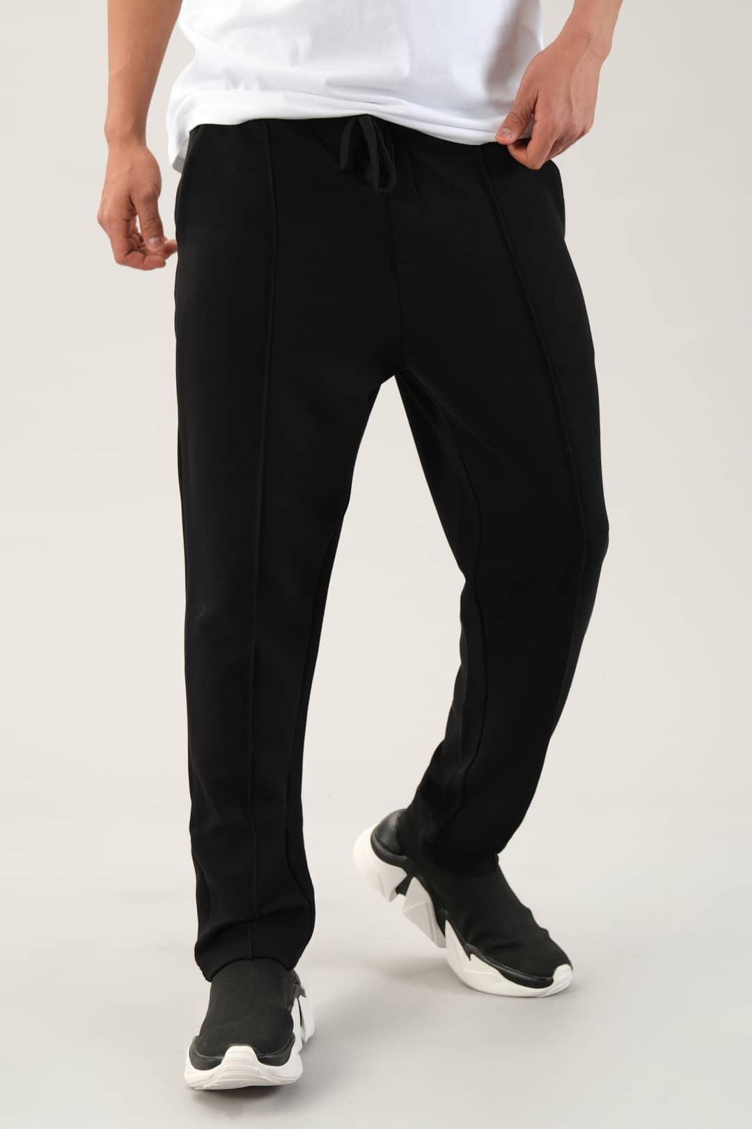 Siyah Dokulu Jogger Pantolon
