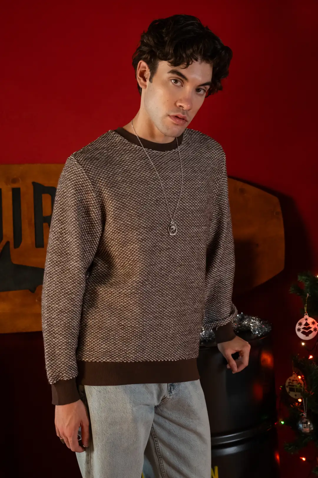 Bisiklet Yaka Kahverengi Jakarlı Kazak