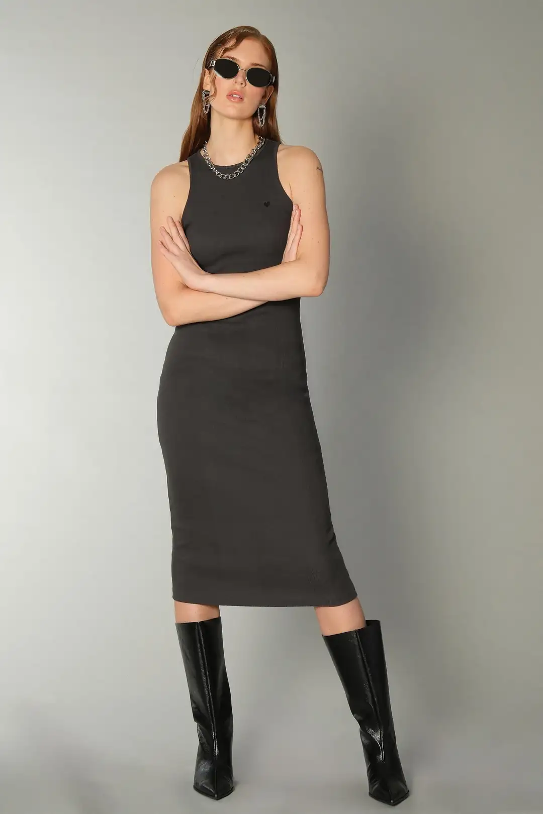 Antrasit Halter Yaka Midi Elbise