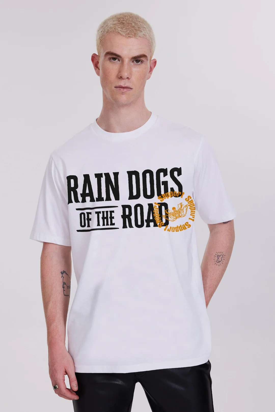 Rain Dogs Yazı Temalı Beyaz Erkek Tişört