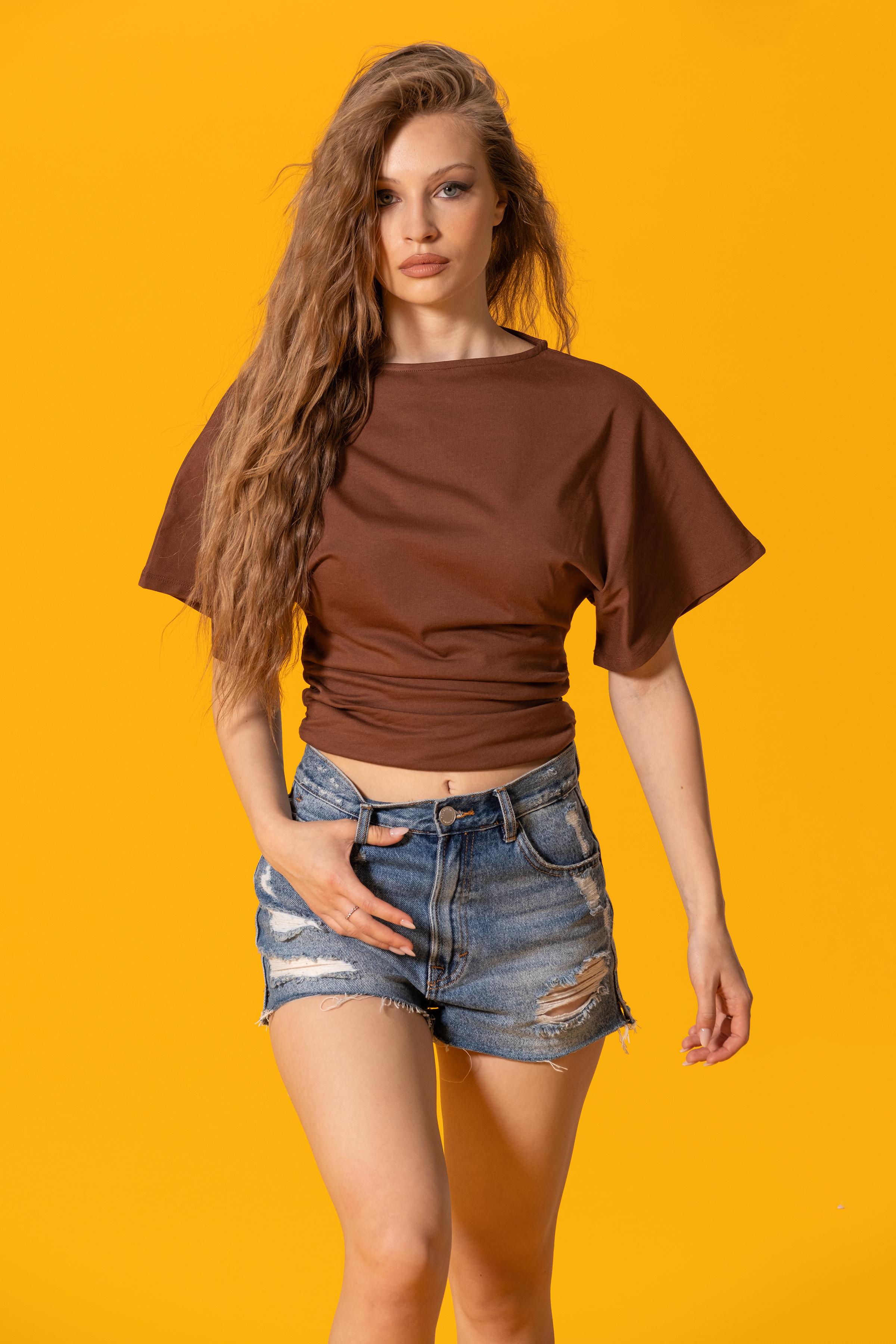Beli Büzgülü Basic Tişört