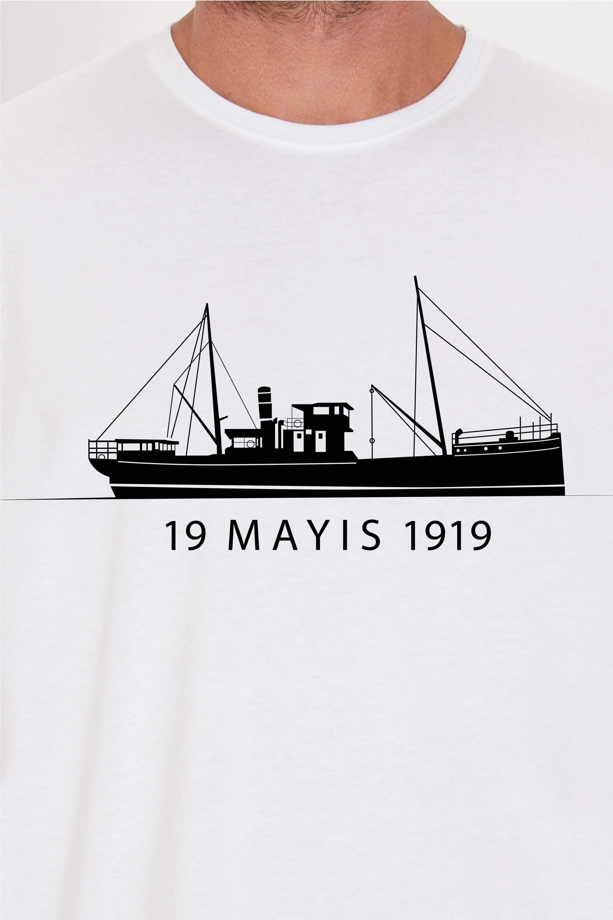 19 Mayıs Baskılı Beyaz Erkek Tişört