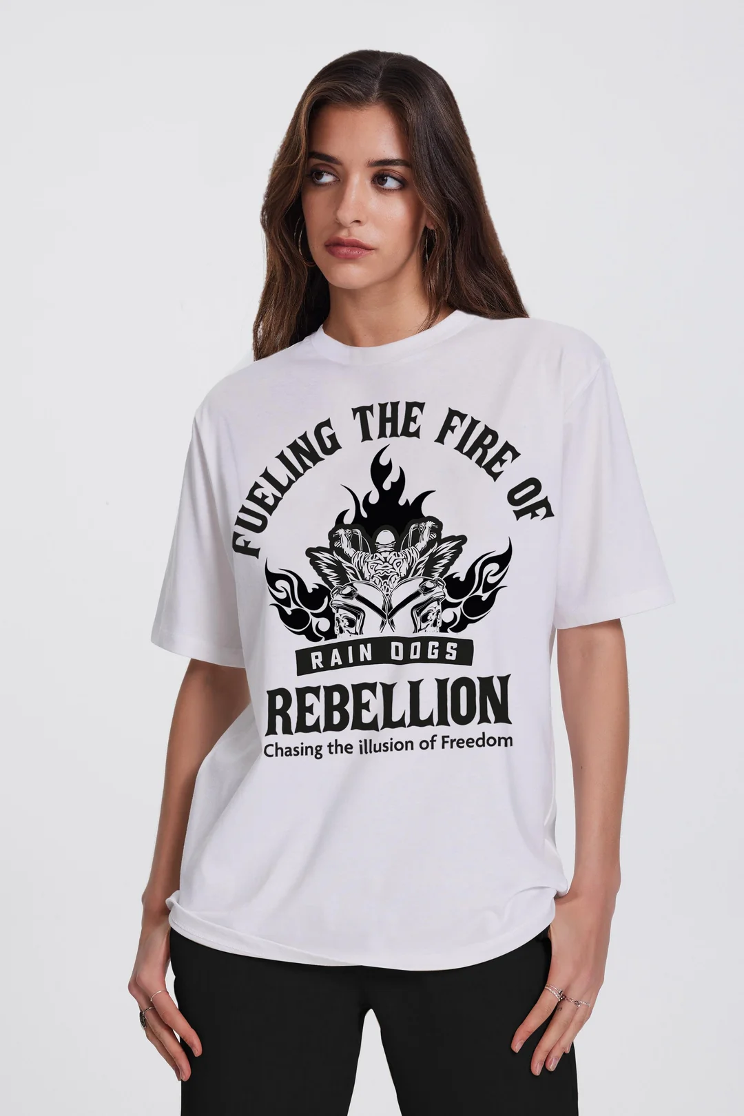 Rain Dogs Alev Baskılı Beyaz Kadın Tişört
