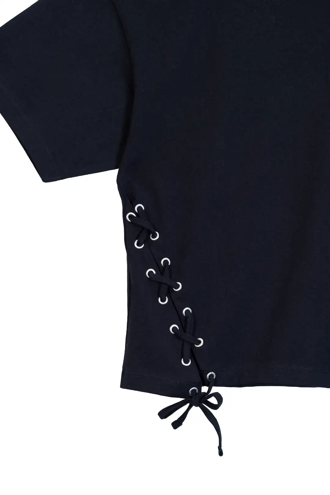 Kuşgözü Detaylı Siyah Kadın Tişört