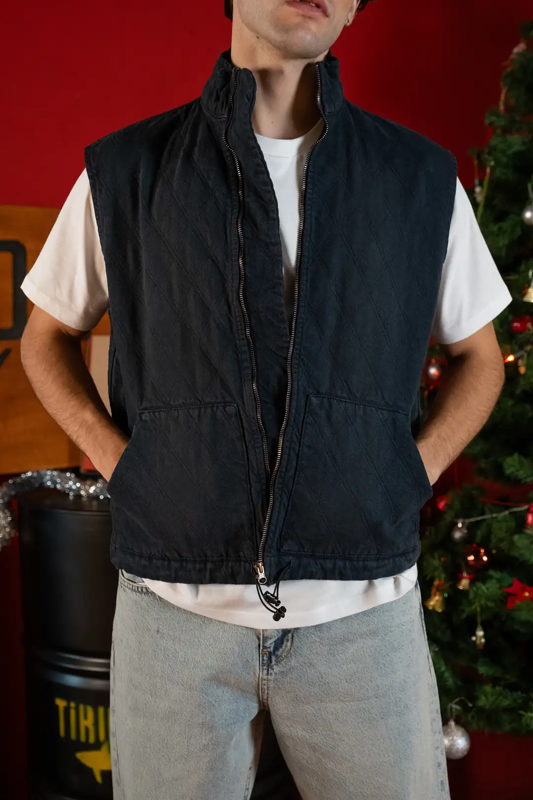 Koyu Lacivert Fermuarlı Kapitone Denim Yelek