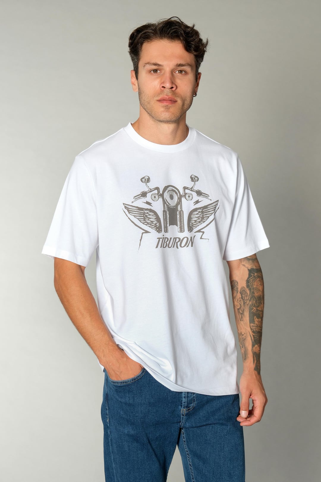 Motor Baskılı Beyaz Tshirt