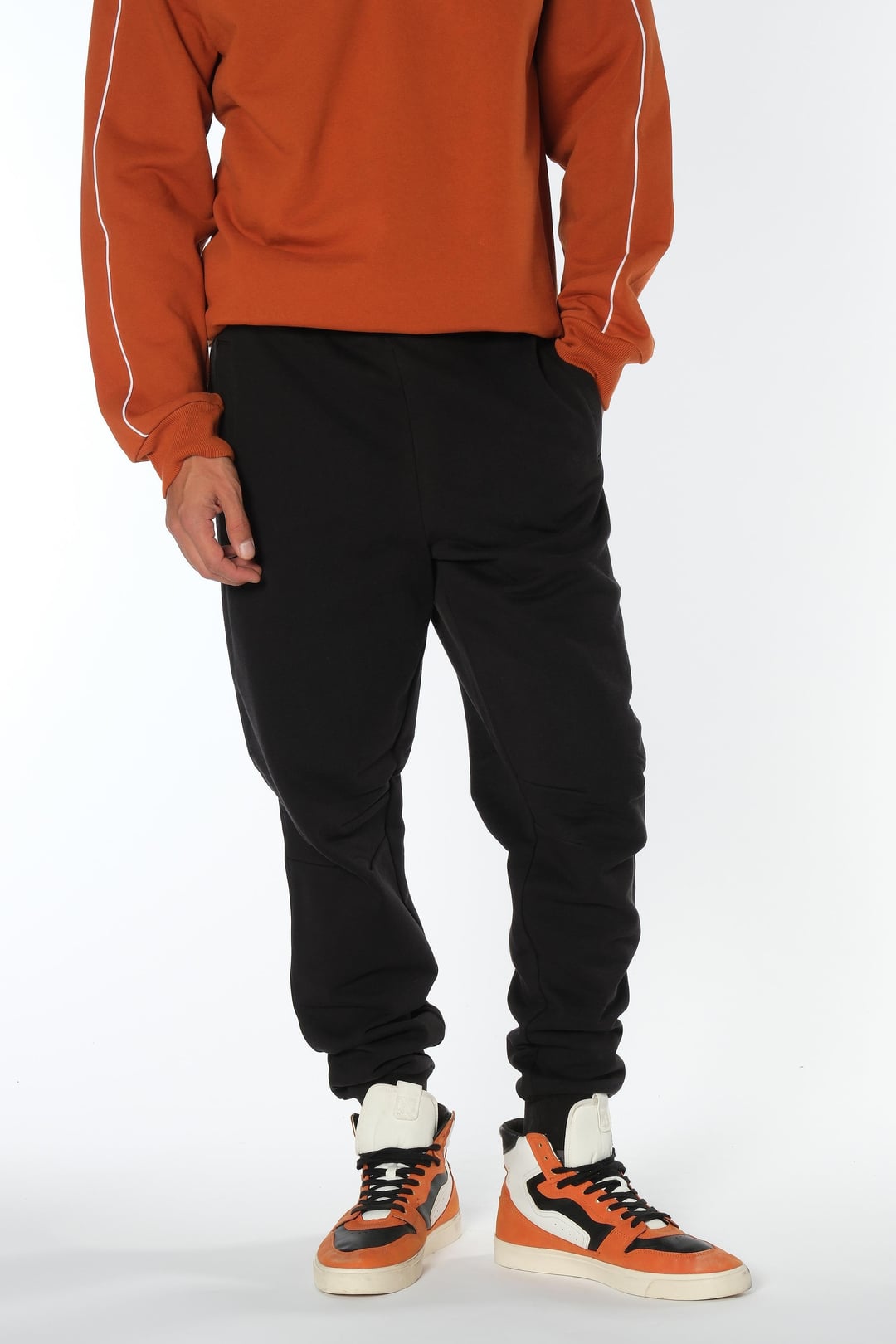 Siyah Manşetli Jogger