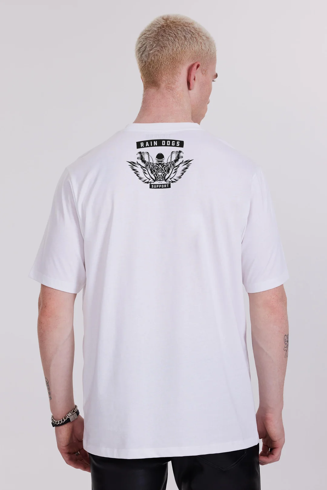 Rain Dogs Baskılı Beyaz Kısa Kollu Erkek Tişört