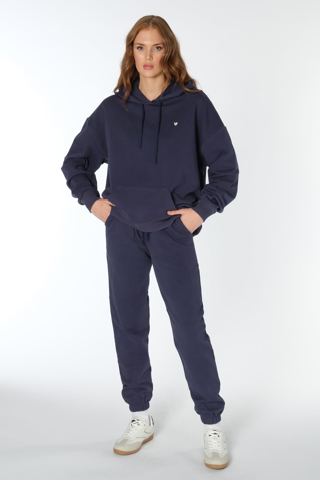 Kapüşonlu Cepli Hoodie
