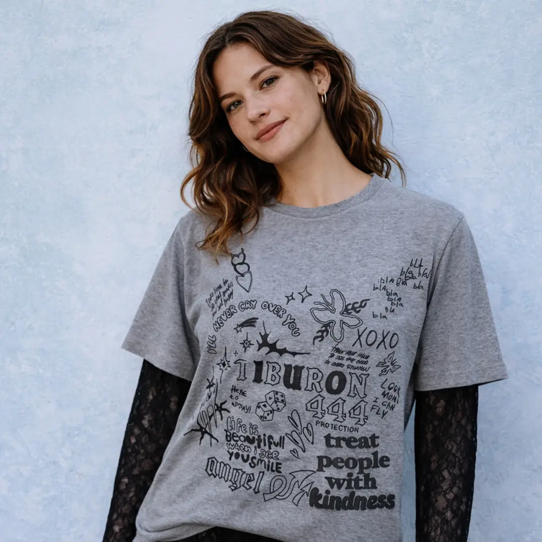 Baskılı Dantel Kol Detaylı Tişört