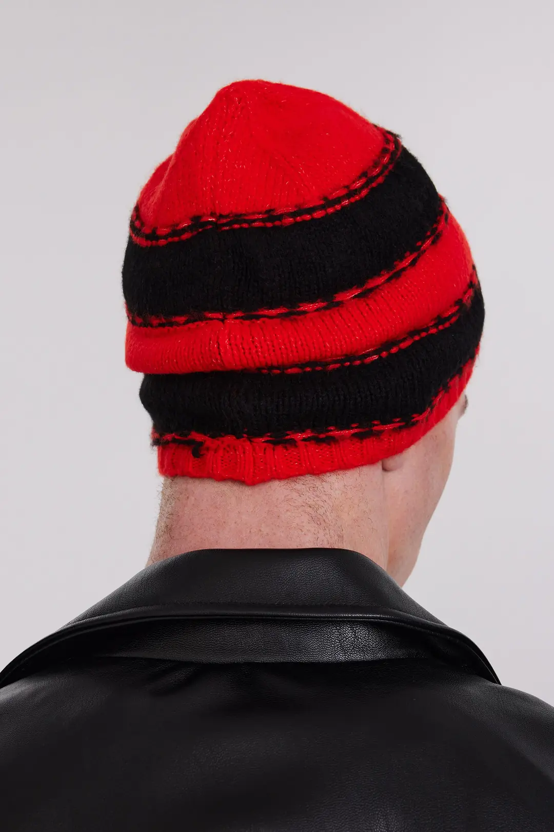 Yama Detaylı Kırmızı Erkek Bere