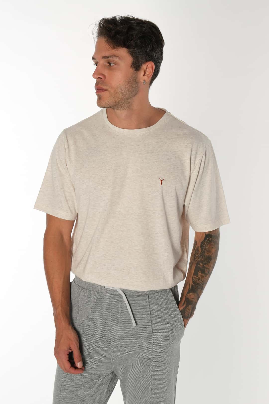Ekru Bisiklet Yaka Tshirt