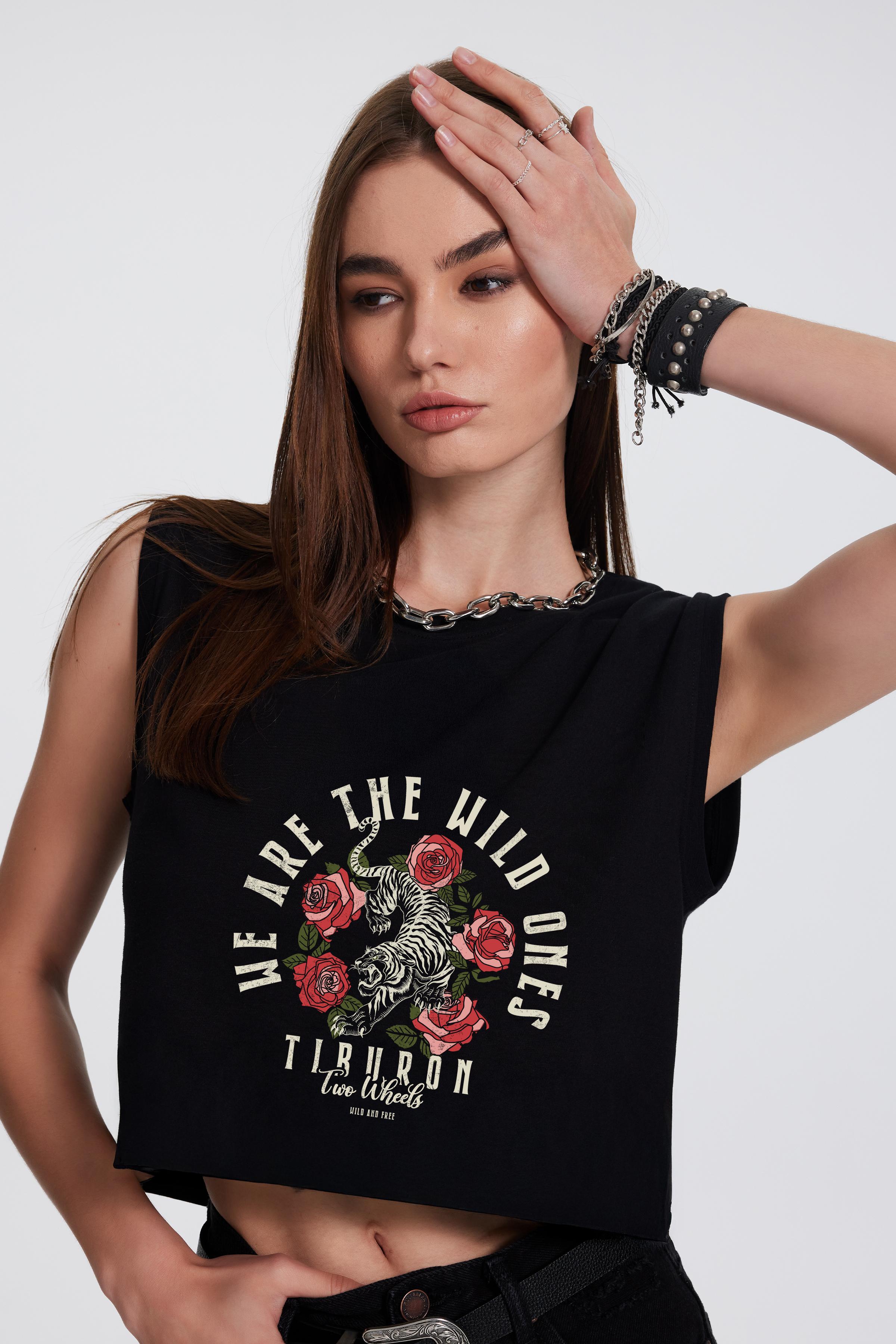Baskılı Kolsuz Siyah Crop Tişört