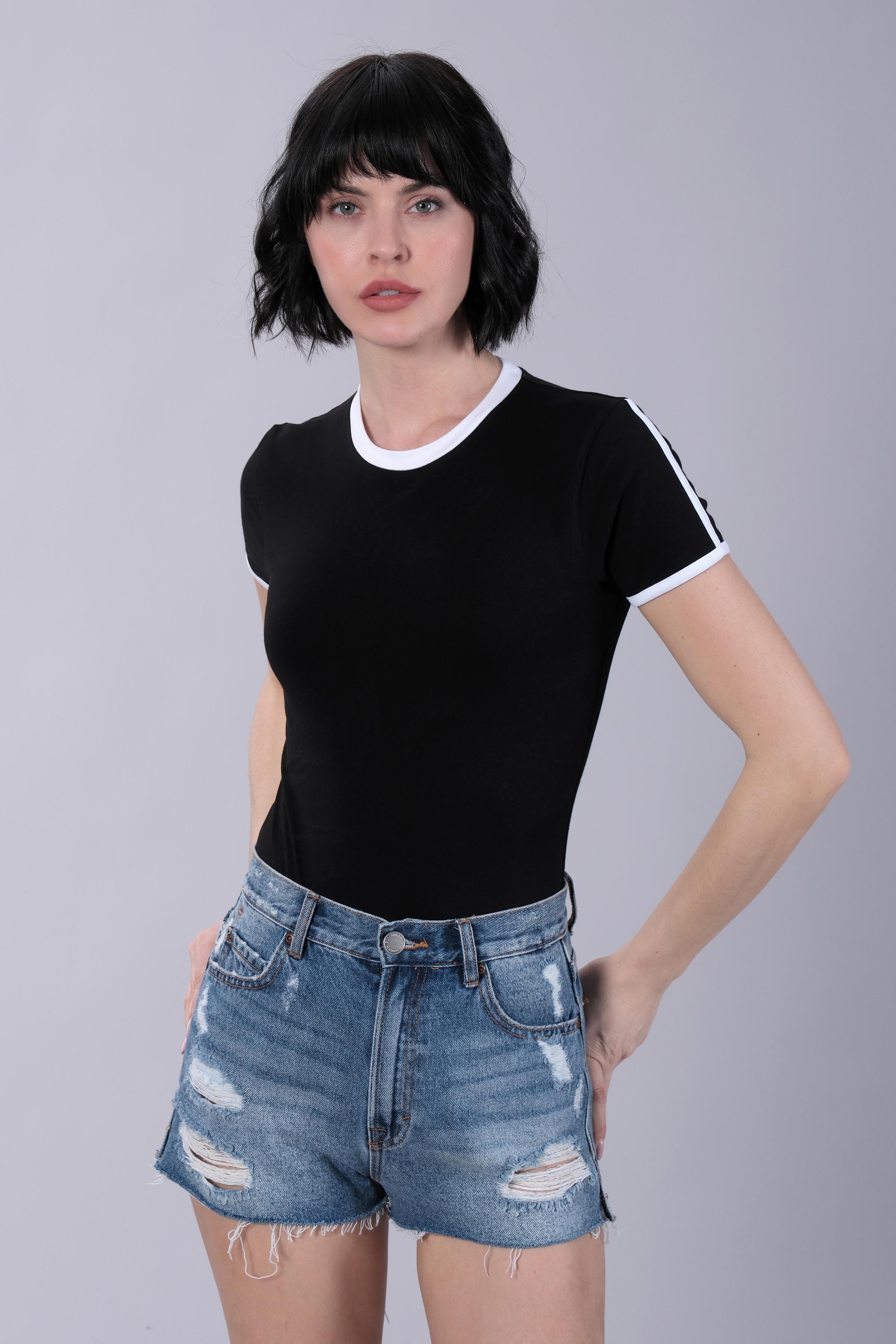 Kontrast Biyeli Siyah Çıtçıtlı Body