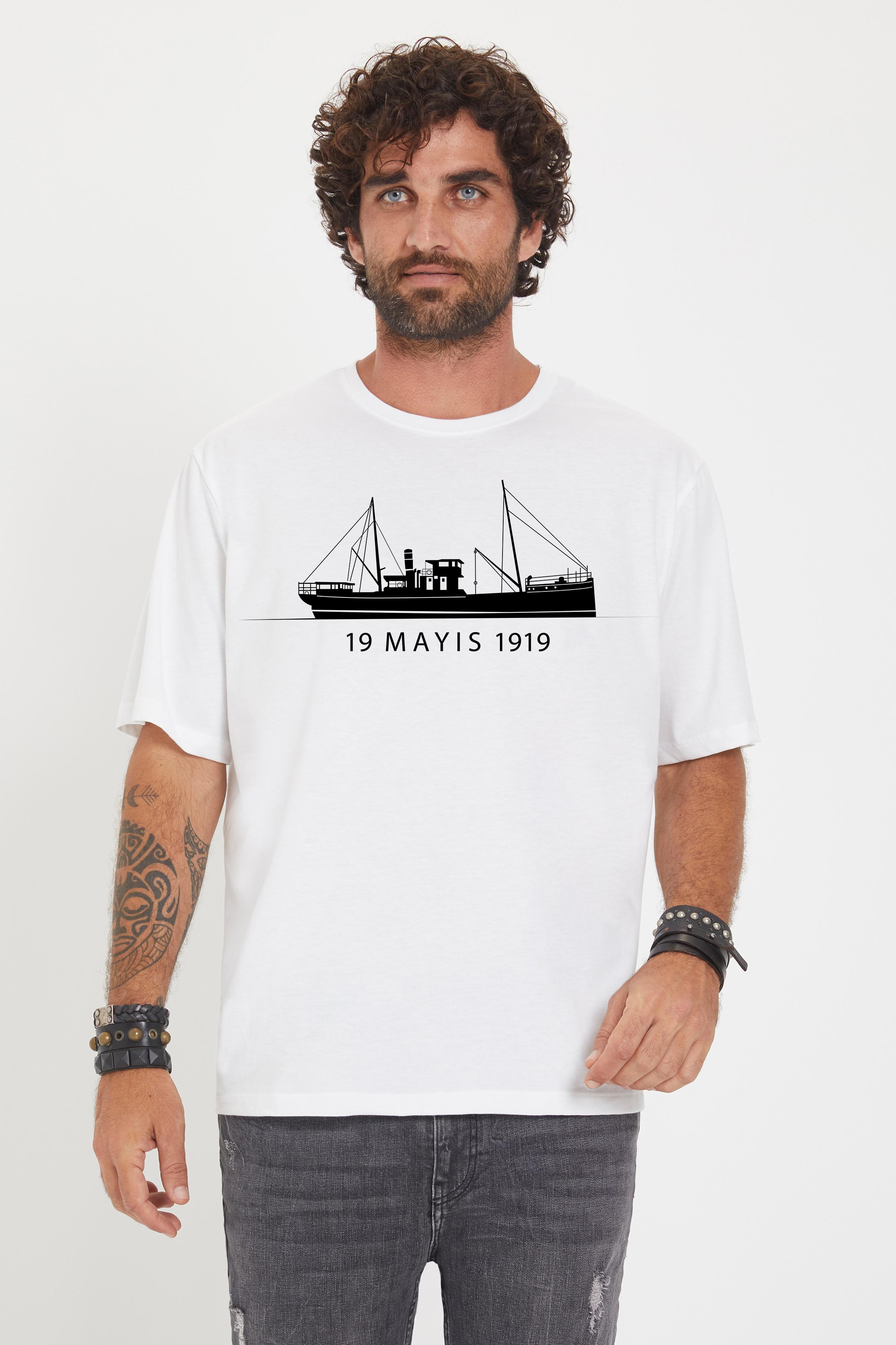 19 Mayıs Baskılı Beyaz Erkek Tişört