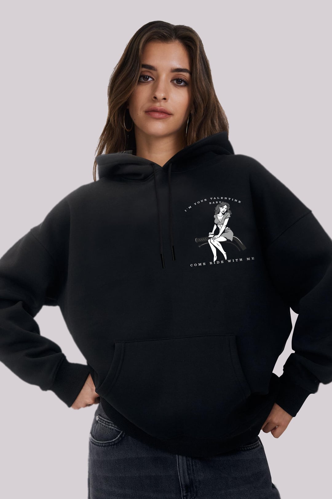 Küçük Baskılı Kadın Siyah Kapüşonlu Hoodie