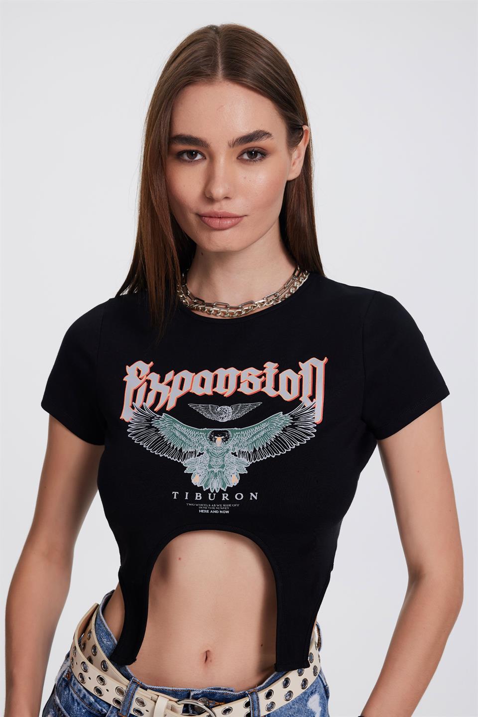 Kadın Tasarım Siyah Crop Tişört