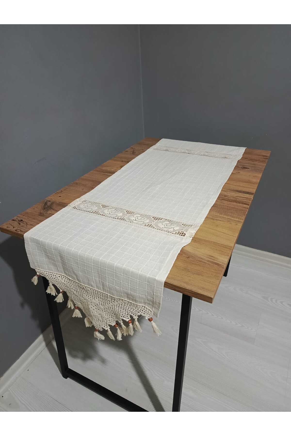 2 Kenar El Dantel ve 2 Ara Gül Monika Runner 40x110