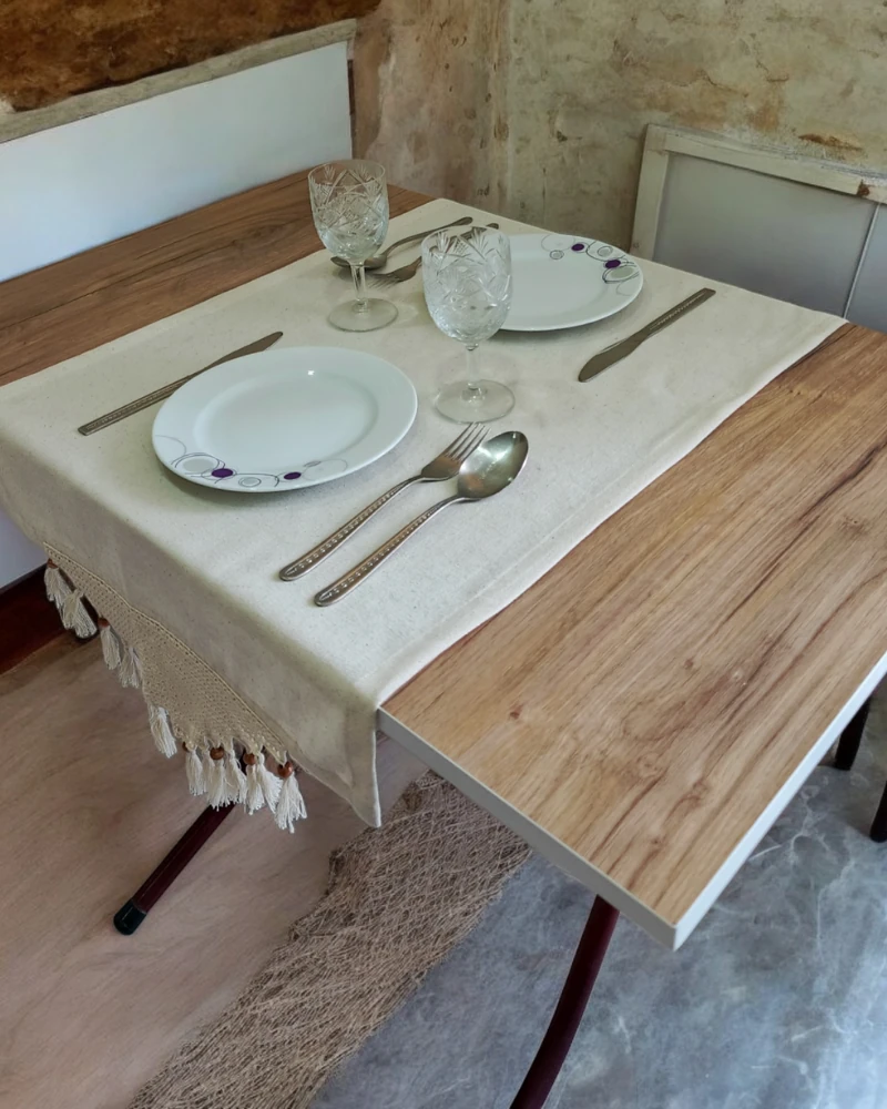 Evde Sürdürülebilir Tekstil Kullanımı: Keten Perdeler ve Runner’lar 🌿